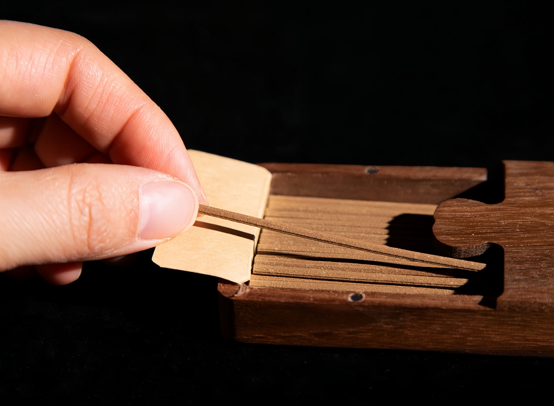 Dragon's Amber - Old Hui'an Incense Sticks