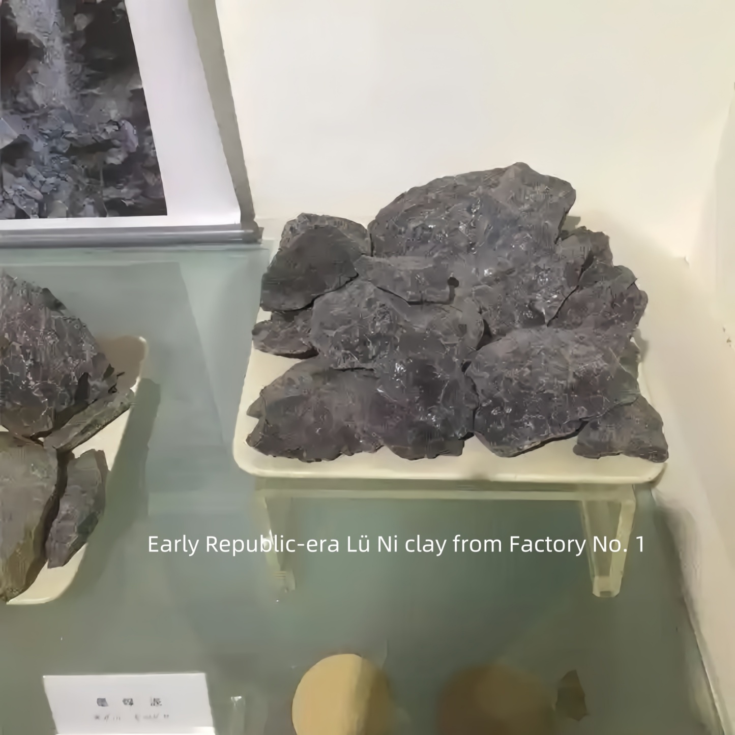 Zhou Nian's "High Lantern Tribute" Yixing Zisha Teapot