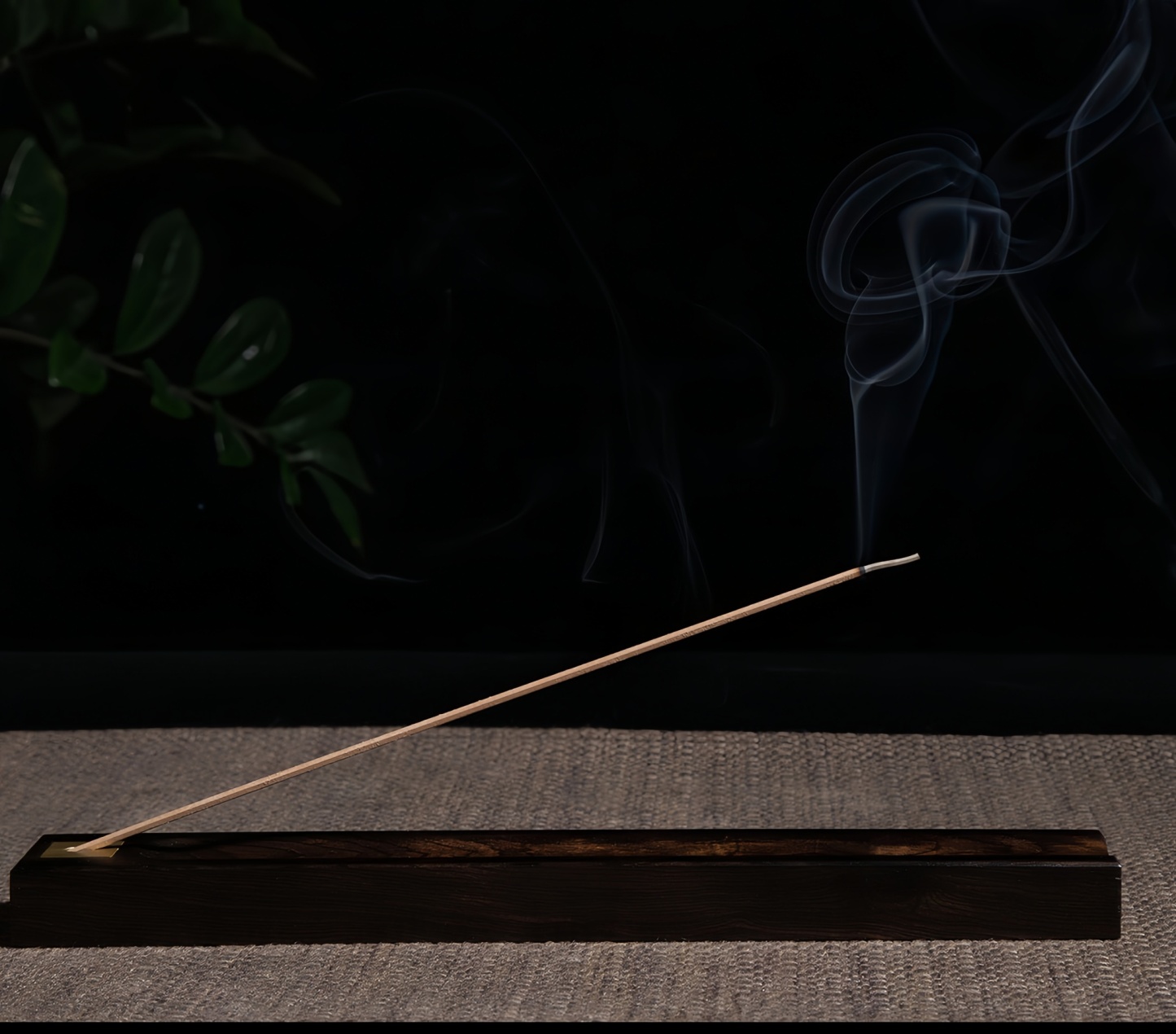 Dragon’s Resin Peak Incense Sticks