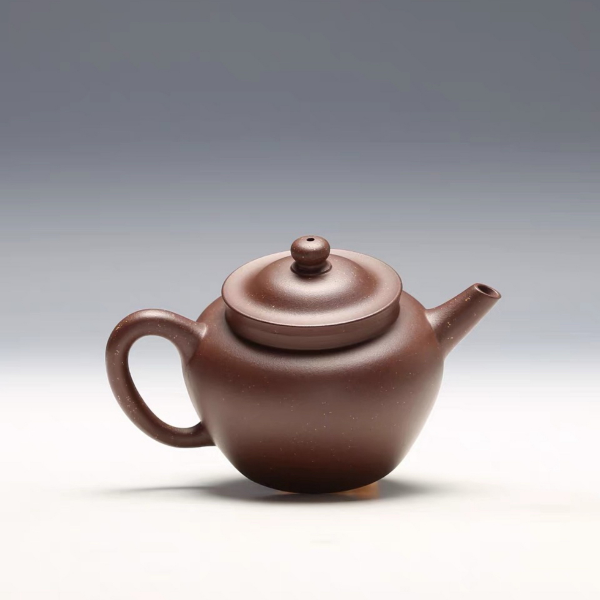 Classic Lihat Yixing Zisha Teapot