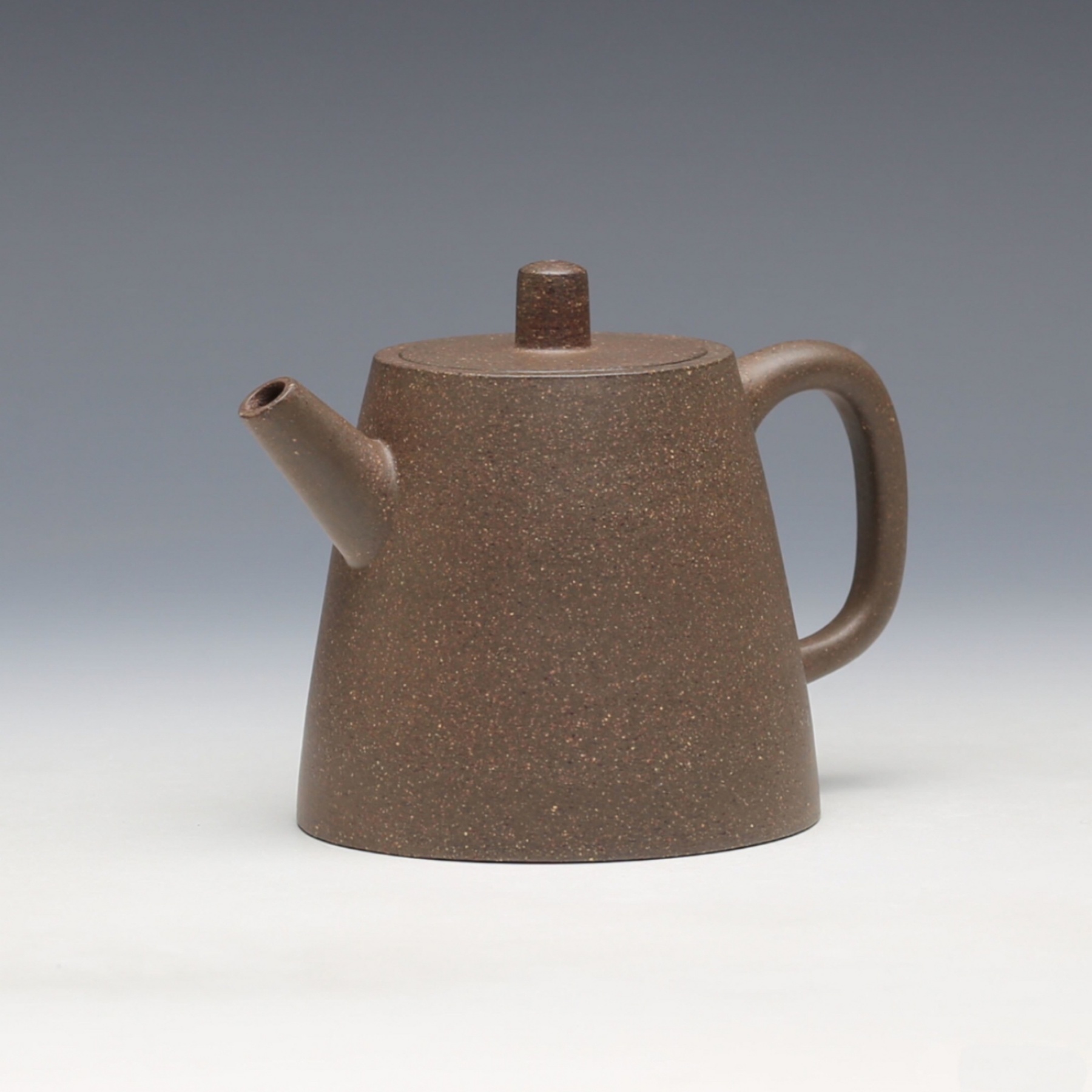 Classic Mengchen Yixing Zisha Teapot (Replica of Antique Spring-Drawing Style)