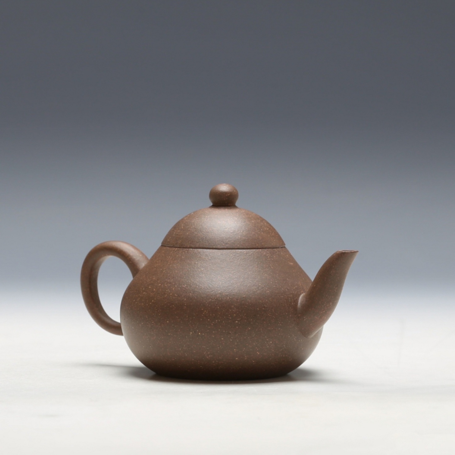 Nameless Ancient Pear Yixing Zisha Teapot