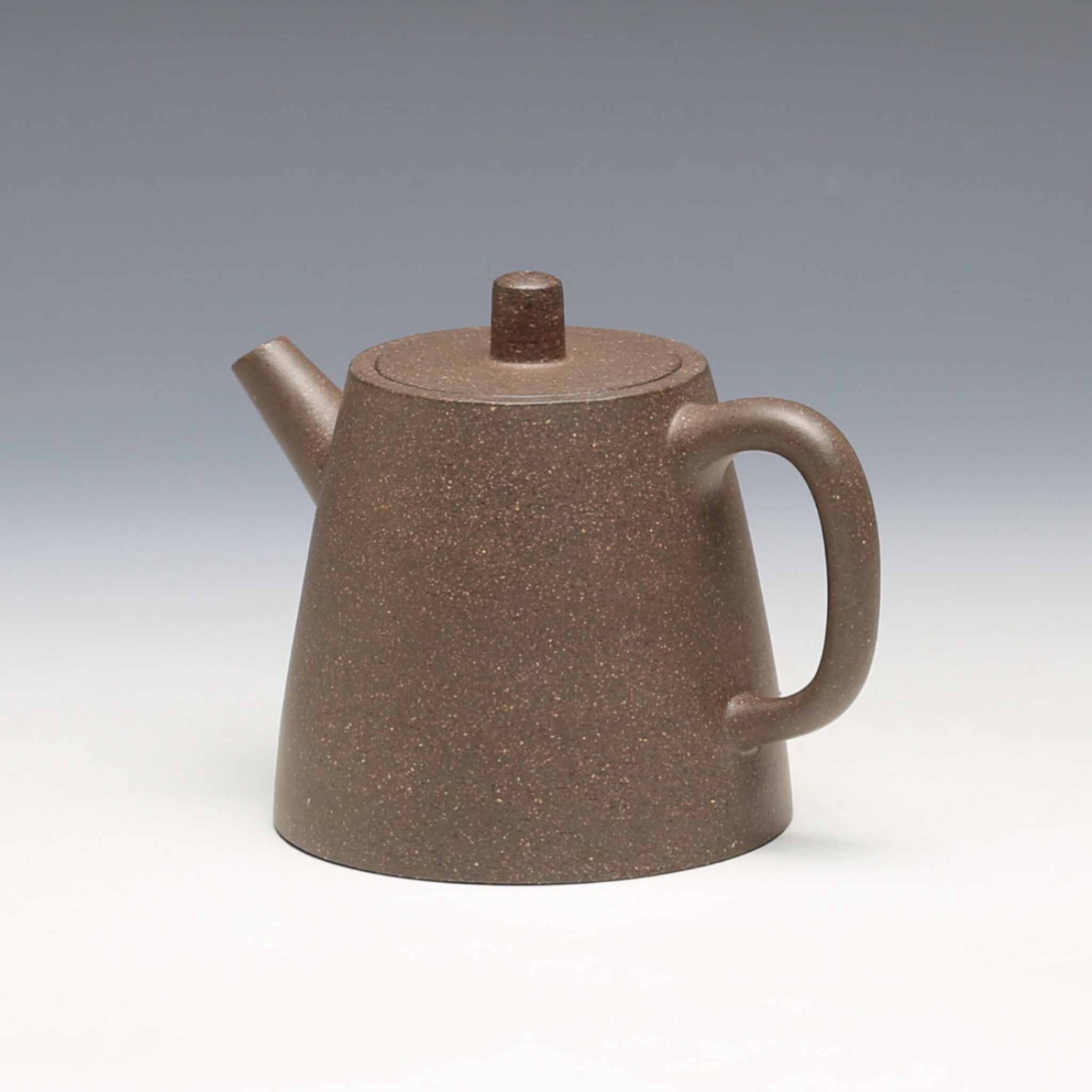 Classic Mengchen Yixing Zisha Teapot (Replica of Antique Spring-Drawing Style)