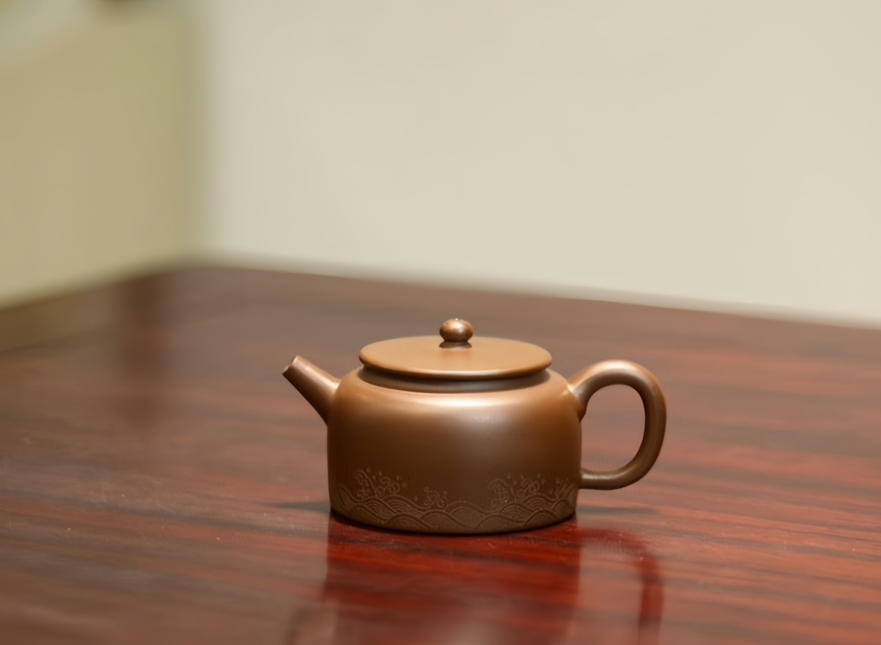 Yixing Old Purple Clay Flat Lid & Lotus Seed Zisha Teapot