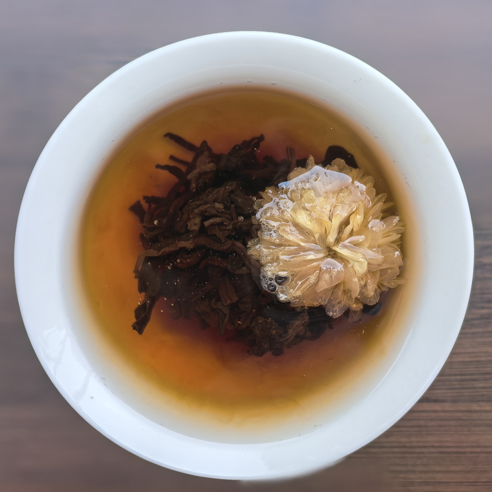 Laoye Shuo Ban Zhang Raw Pu-erh Tea Dragon Pearls