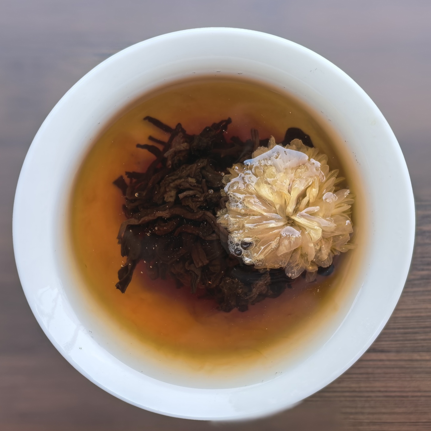 Laoye Shuo Ban Zhang Raw Pu-erh Tea Dragon Pearls