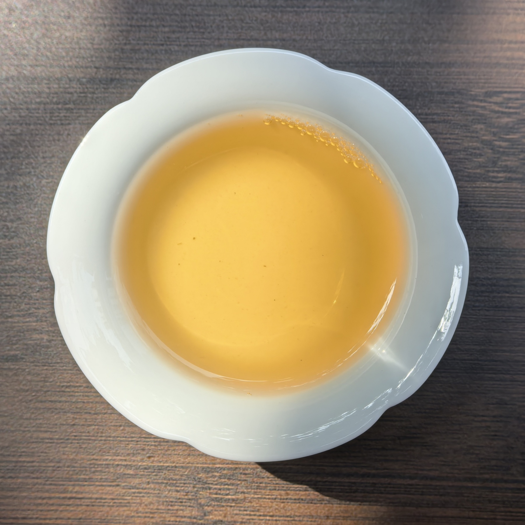 Laoye Shuo "Bai Ta" Raw Pu-erh Tea Cake