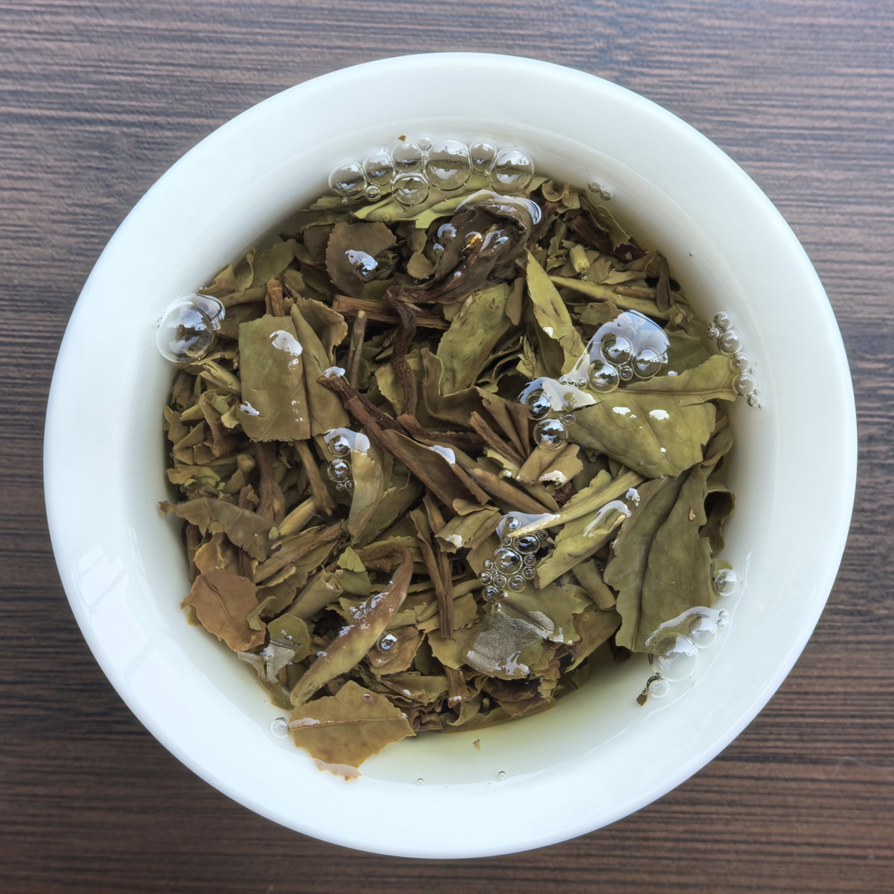 Lullull Pressed White Tea Cake