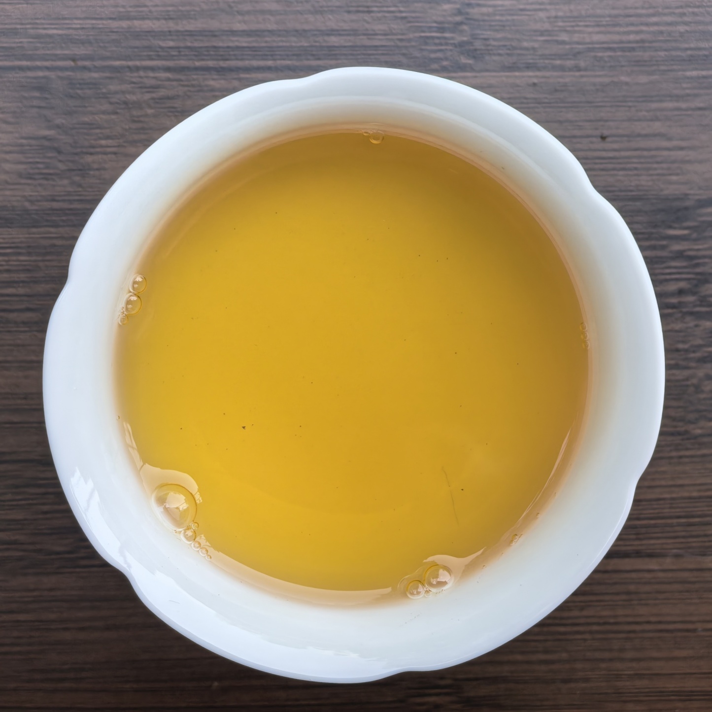 Lullull Pressed White Tea Cake