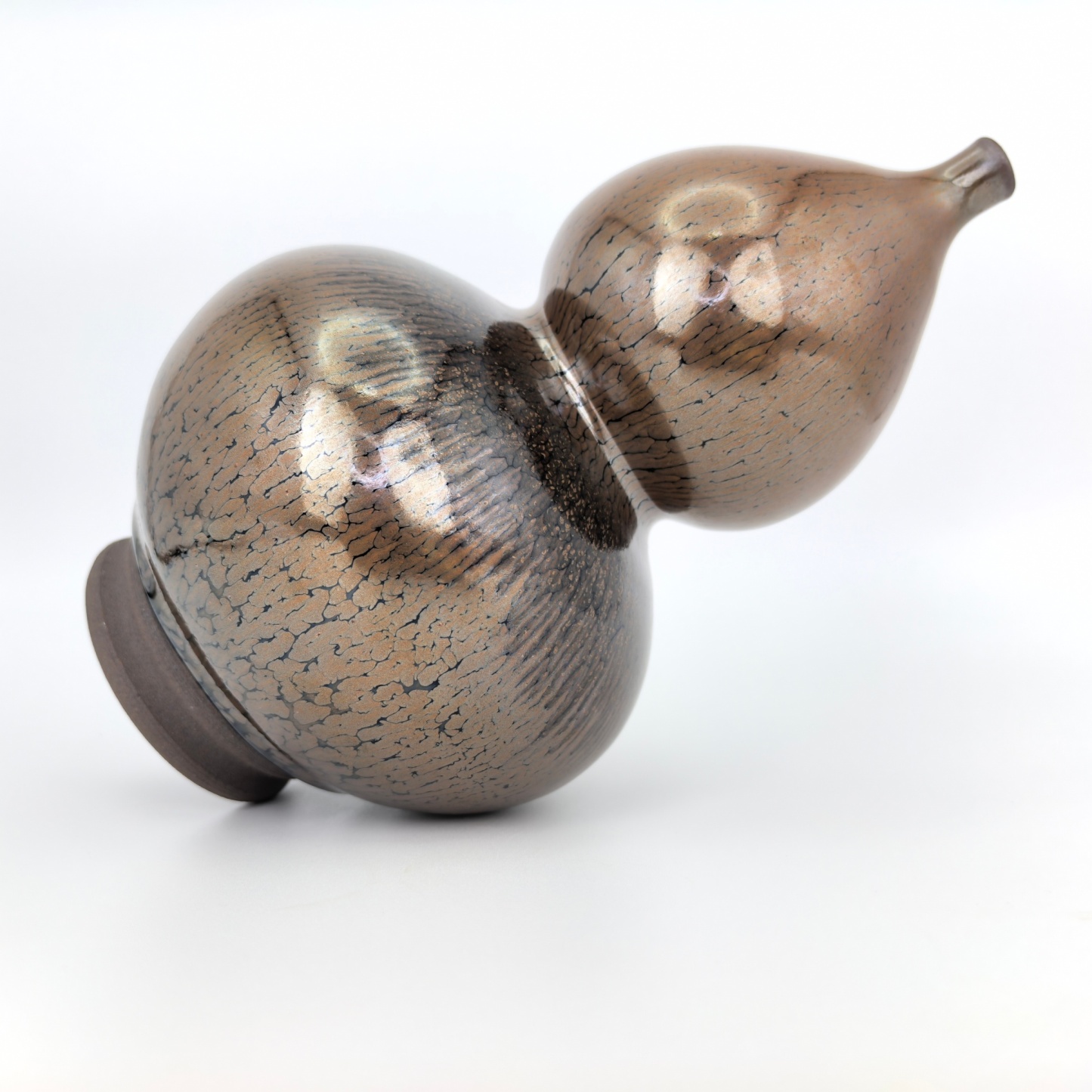 Gaia's Veins of Life partridge-feather spotted calabash gourd vase