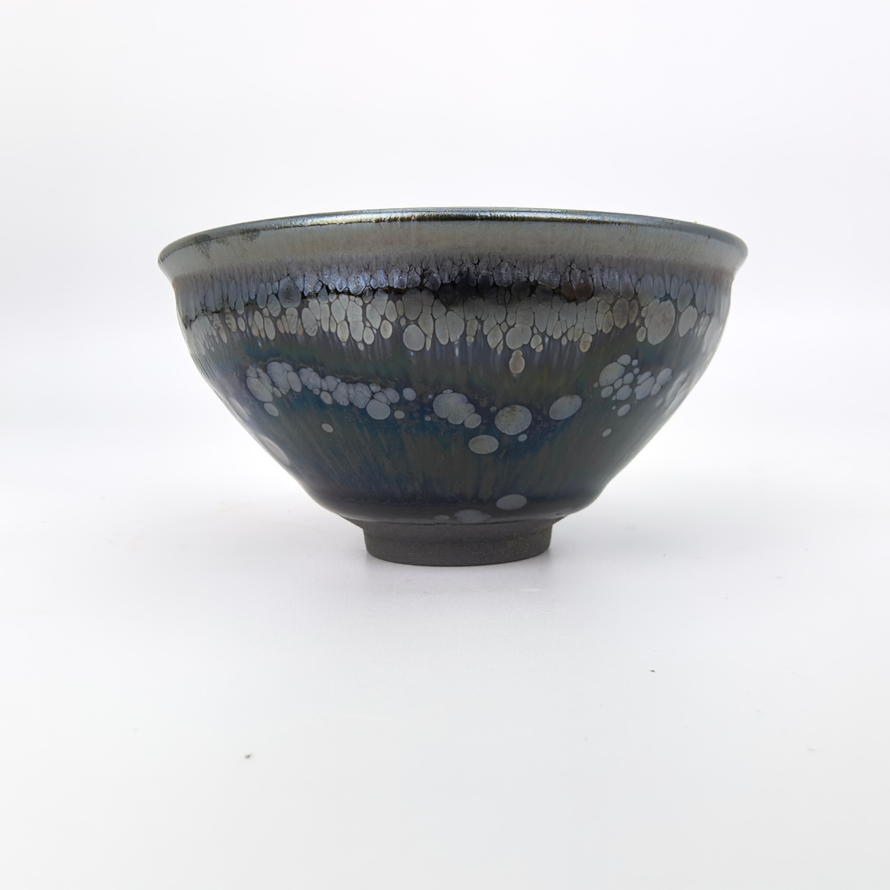 Niflheim's Frosty Gems tied-mouth Yohen Jian Zhan Tea Cup