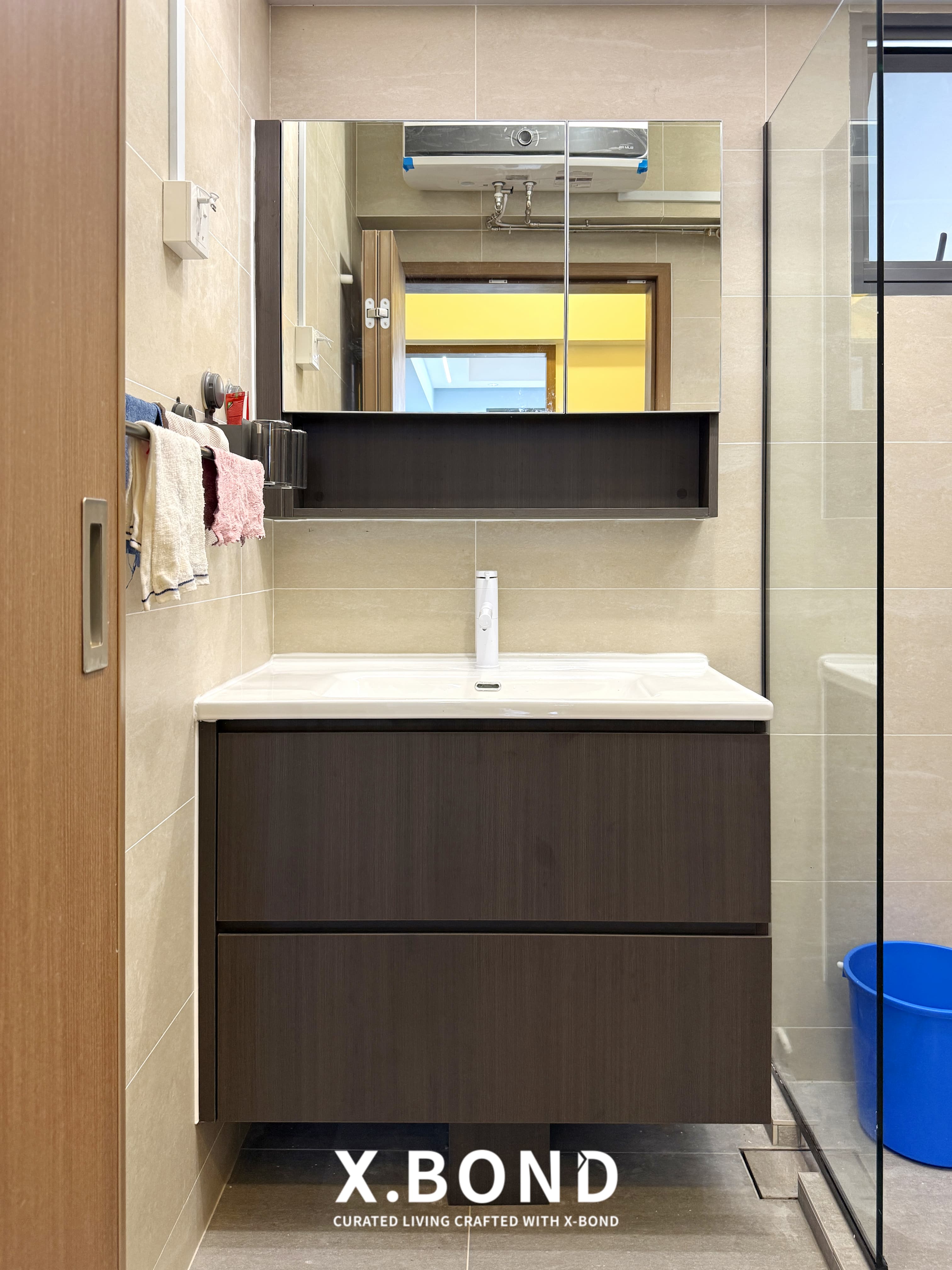 Modern Minimalist Living Space in Tengah