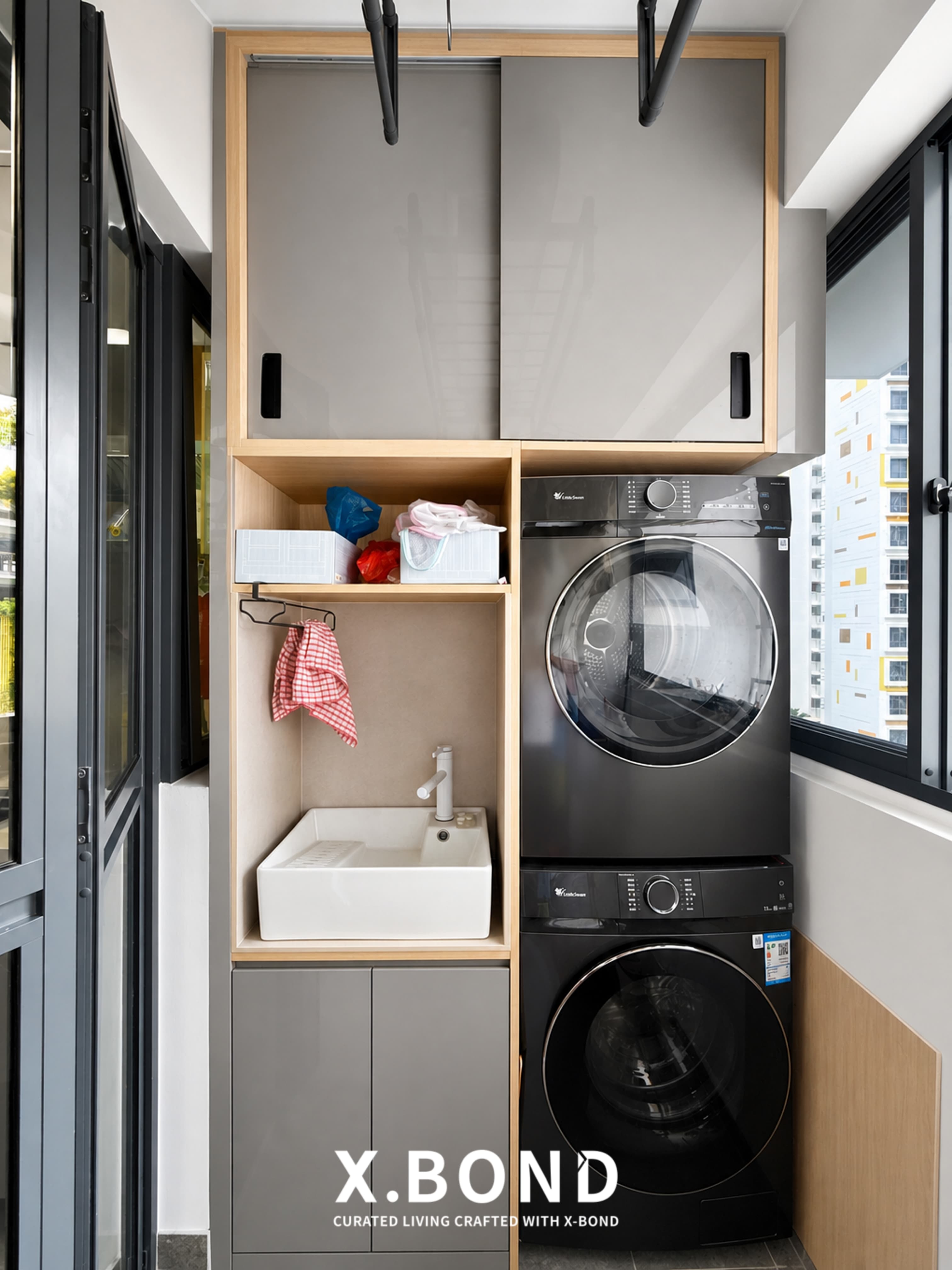 Warm Minimalist HDB in Tengah Central