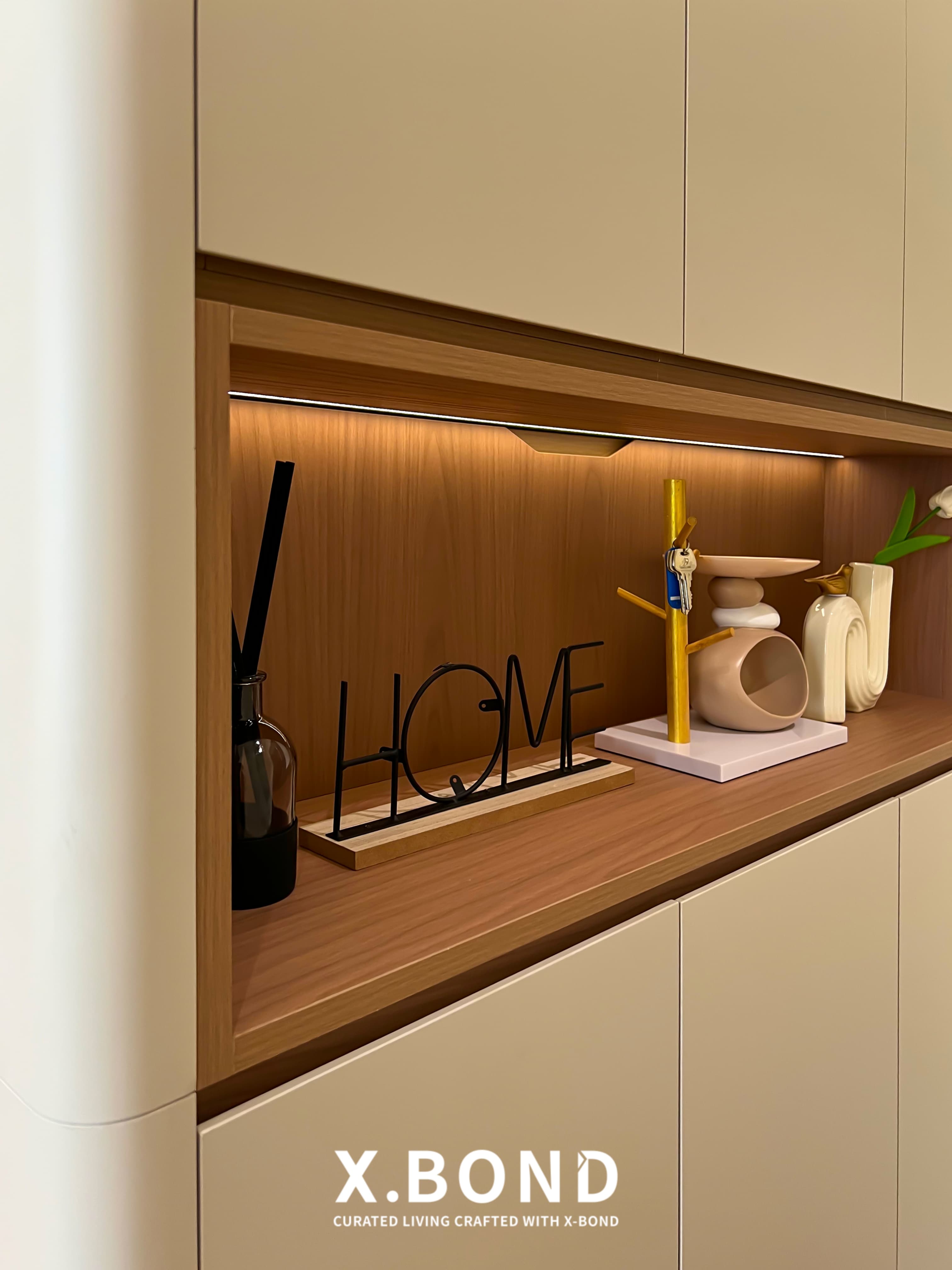 Modern Contemporary Full-House Customization in Woodlands Avenue 1