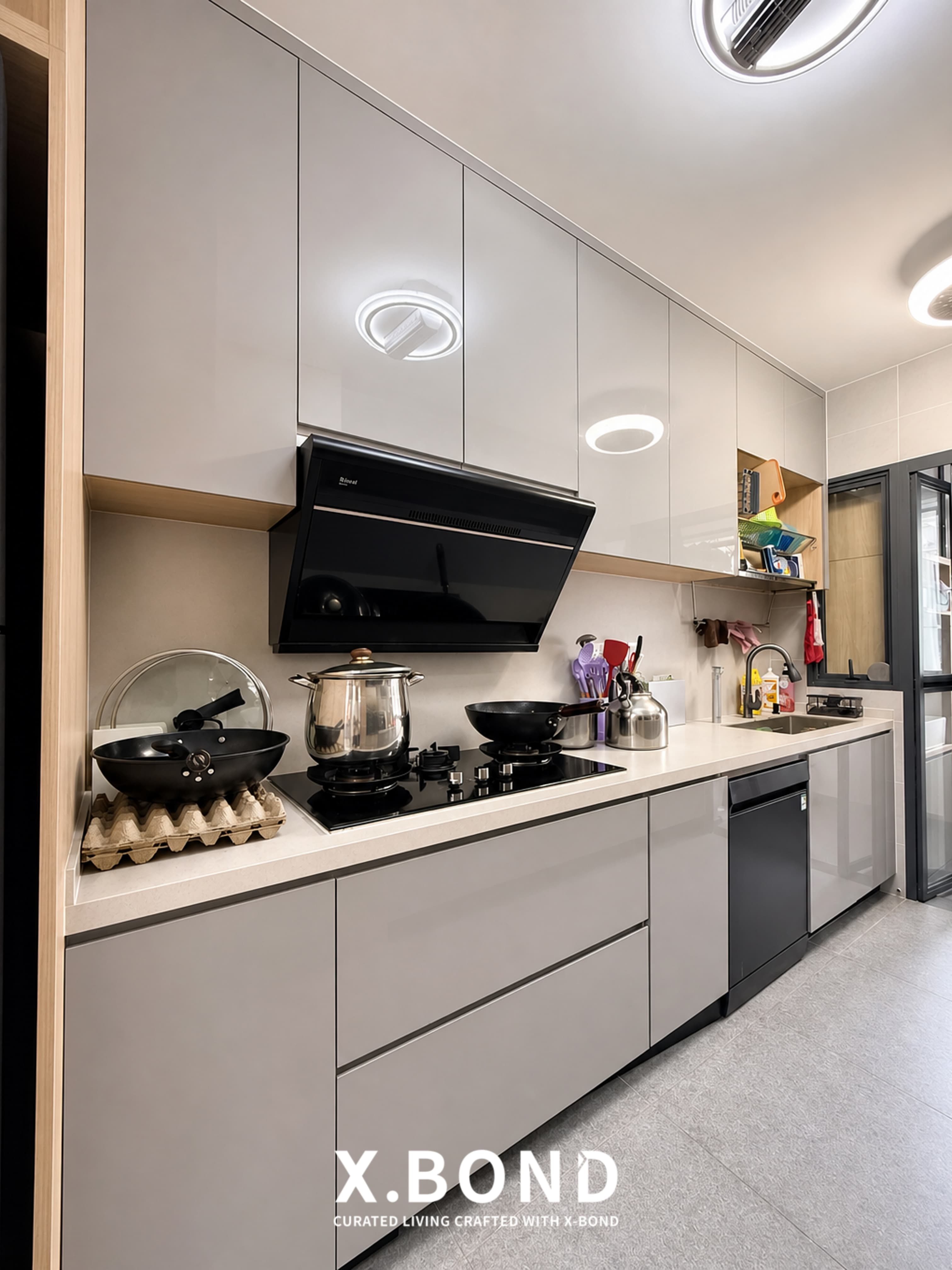 Warm Minimalist HDB in Tengah Central