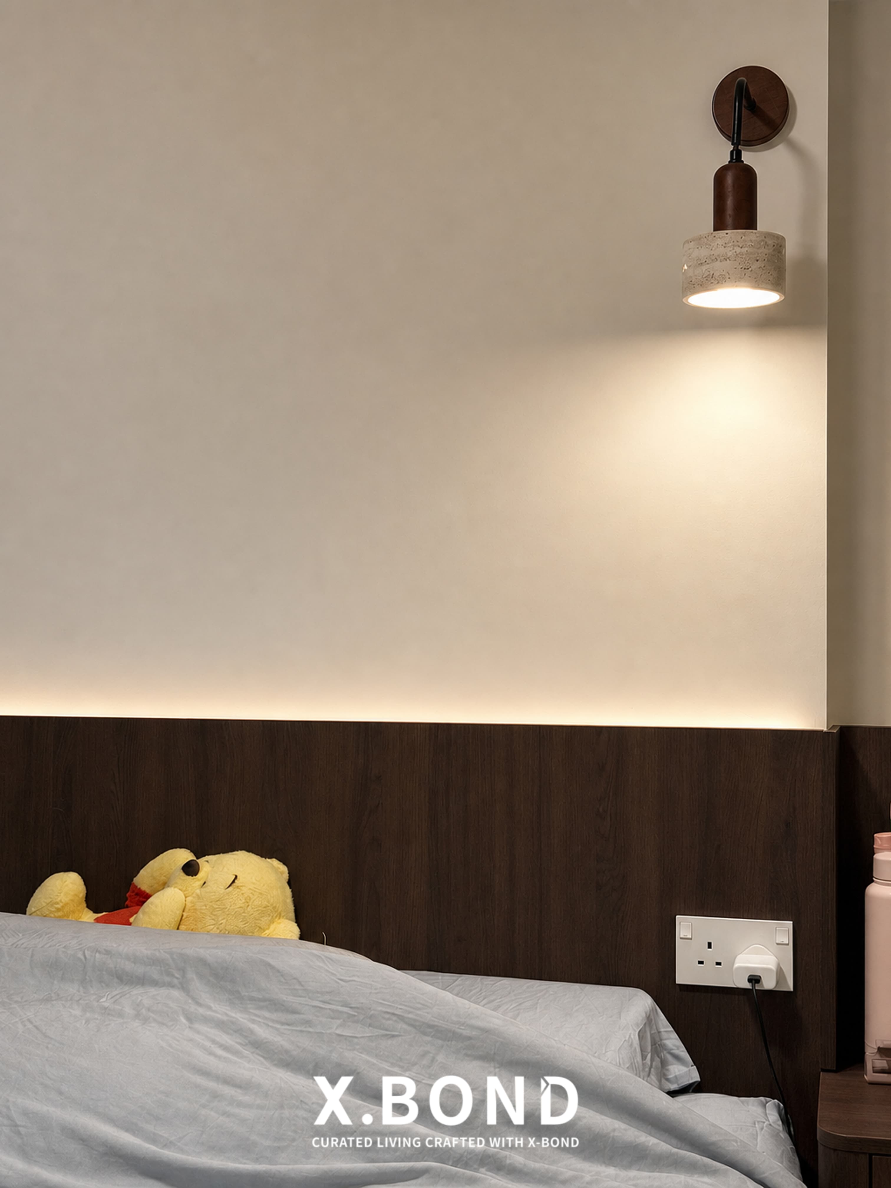 Warm French Wooden HDB Full House in Clementi Ave 4