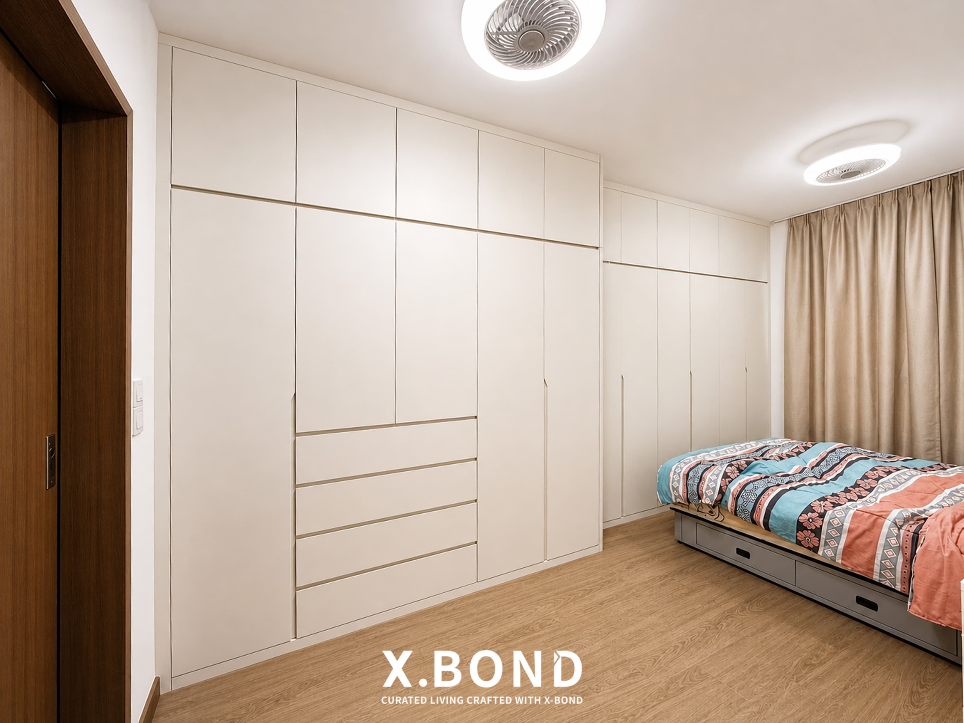 Warm Minimalist HDB in Tengah Central