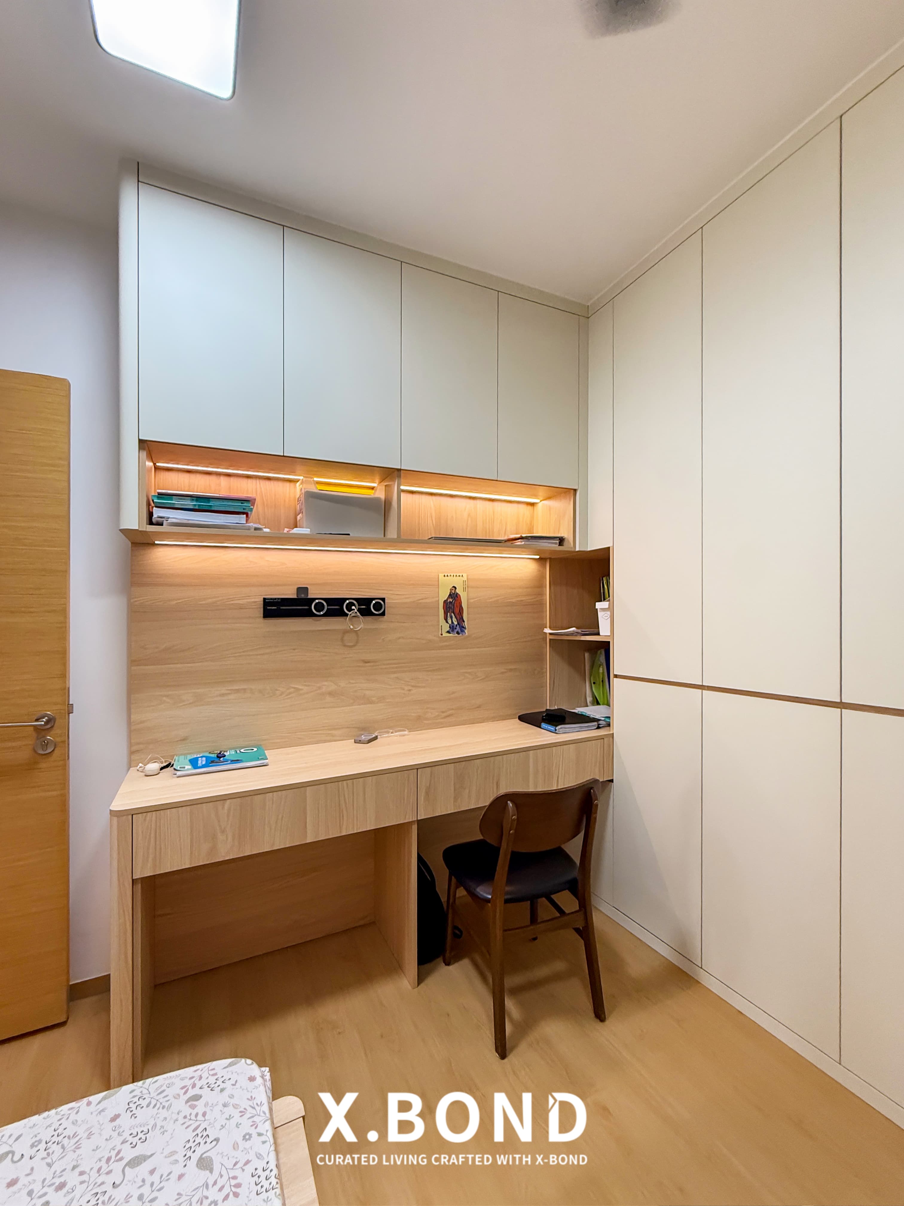 Space-Savvy Modern Wood Full Home Condo in Choa Chu Kang