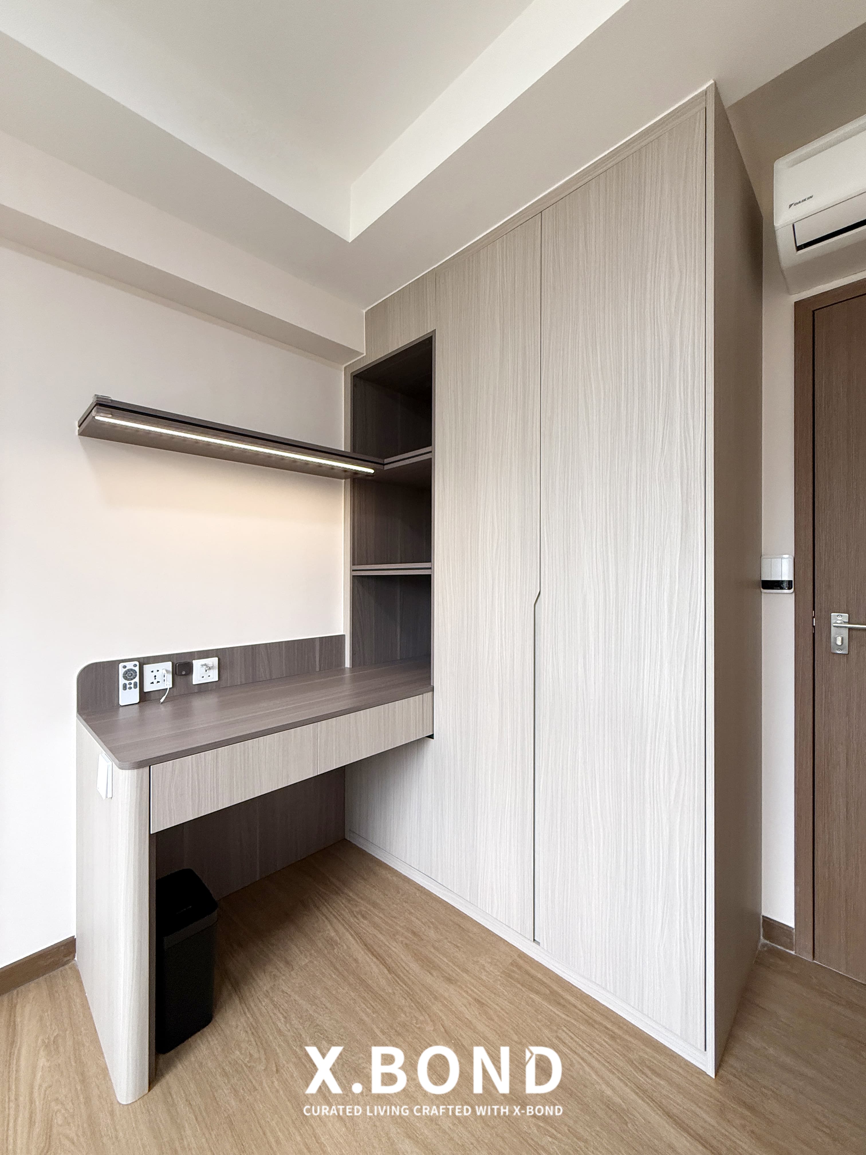 Modern Minimalist Living Space in Tengah