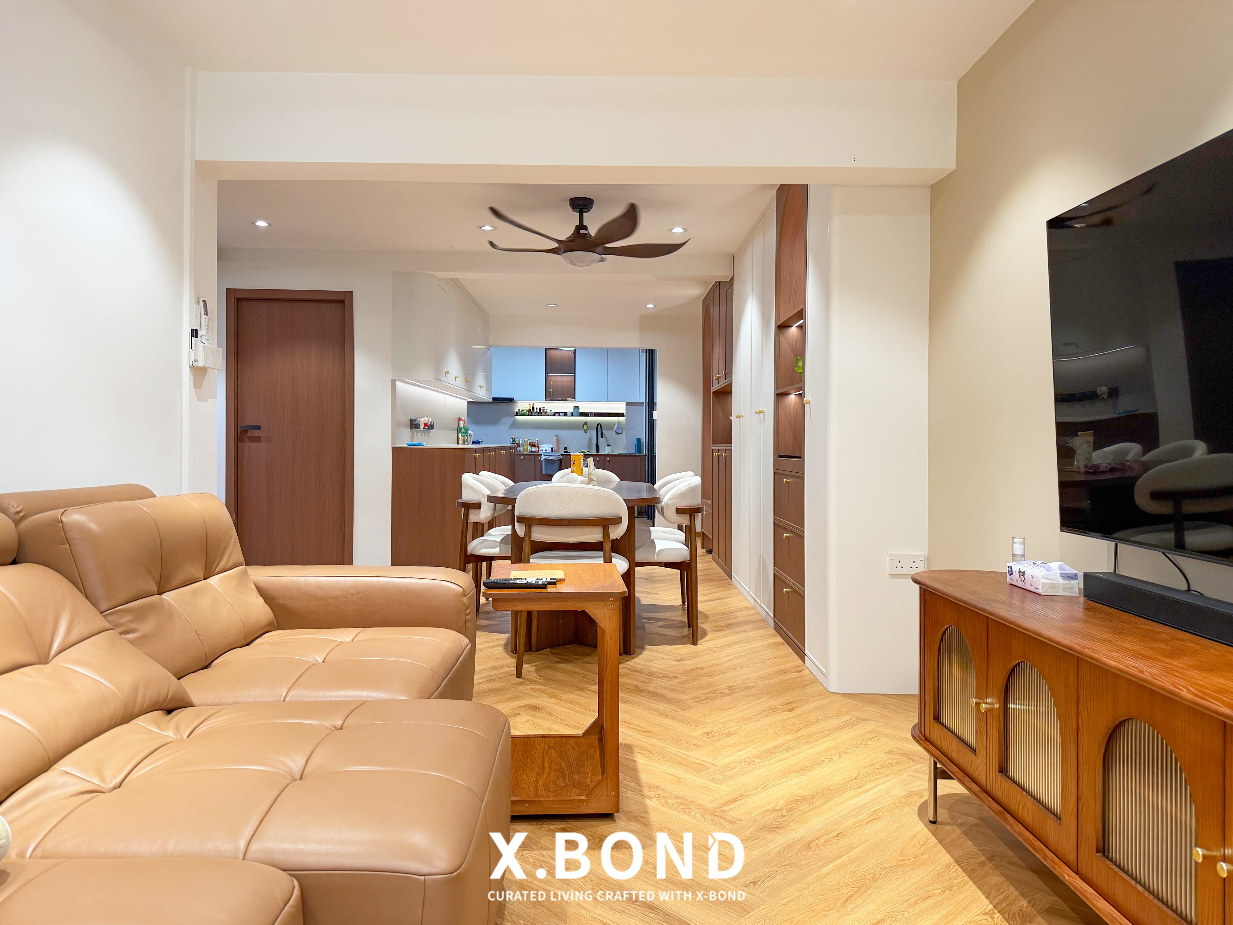 Warm Muji-Inspired HDB in Bukit Panjang Ring Road