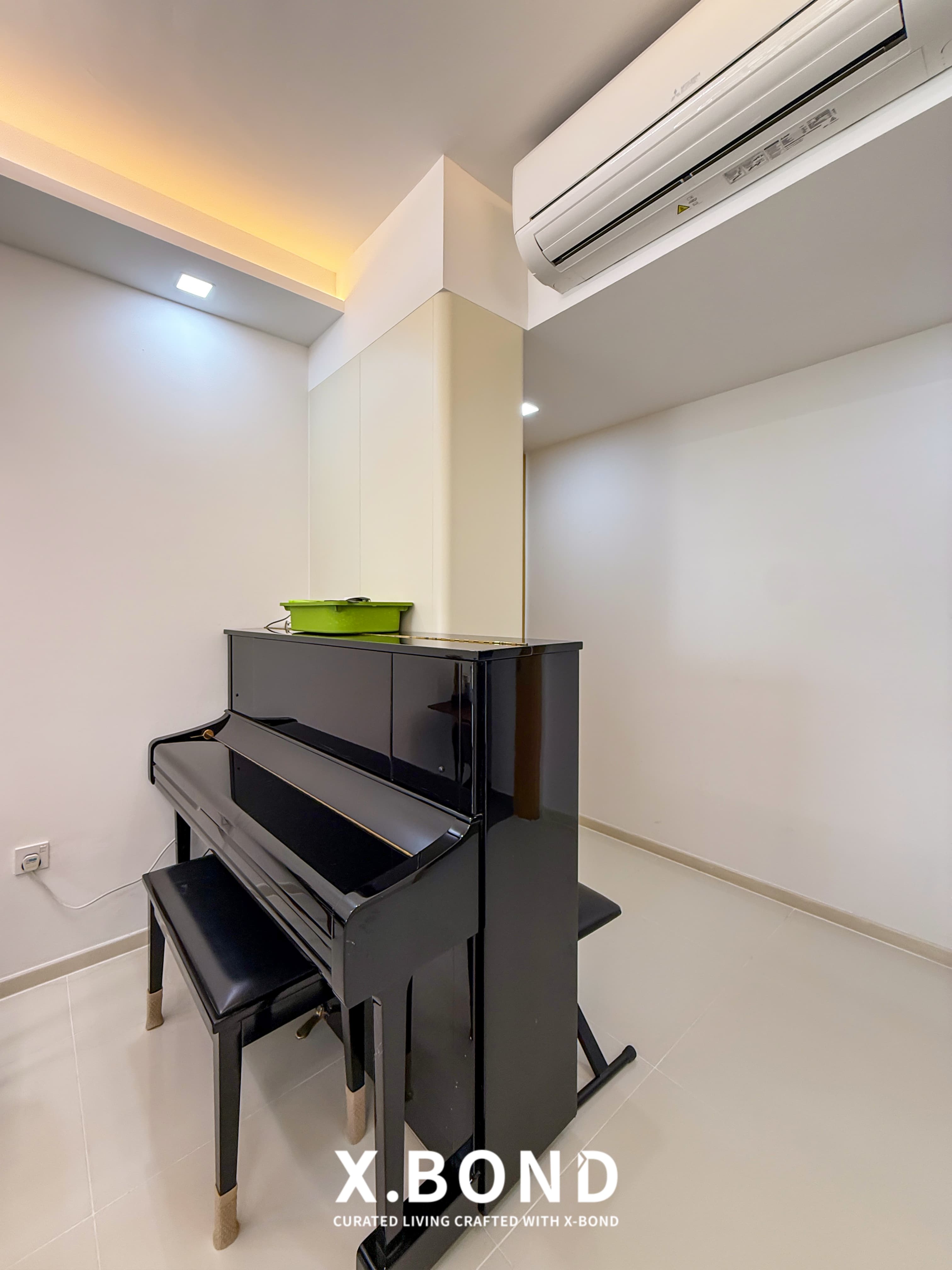 Space-Savvy Modern Wood Full Home Condo in Choa Chu Kang