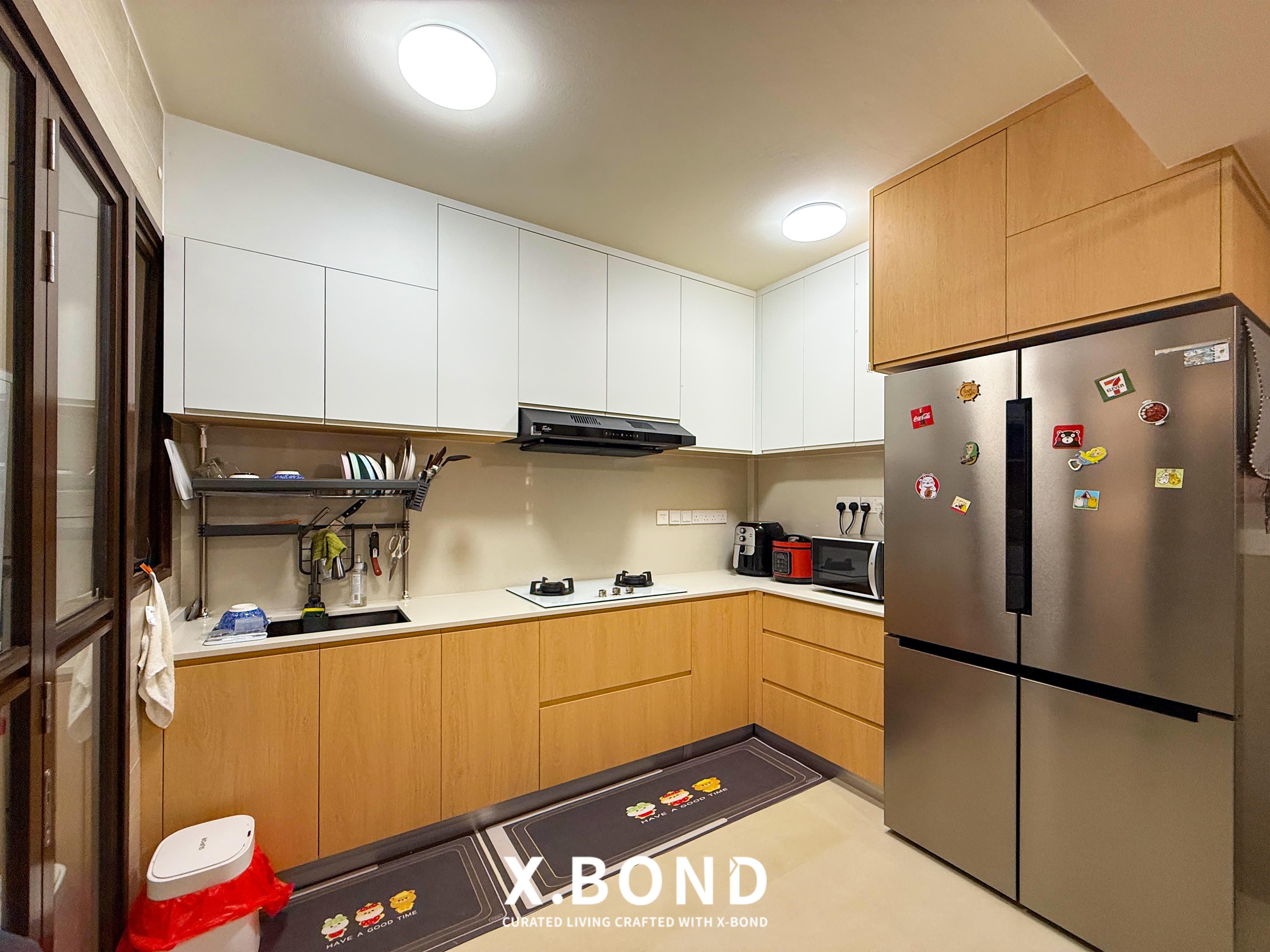 Warm & Minimalist Full-House Customization in Circuit Road