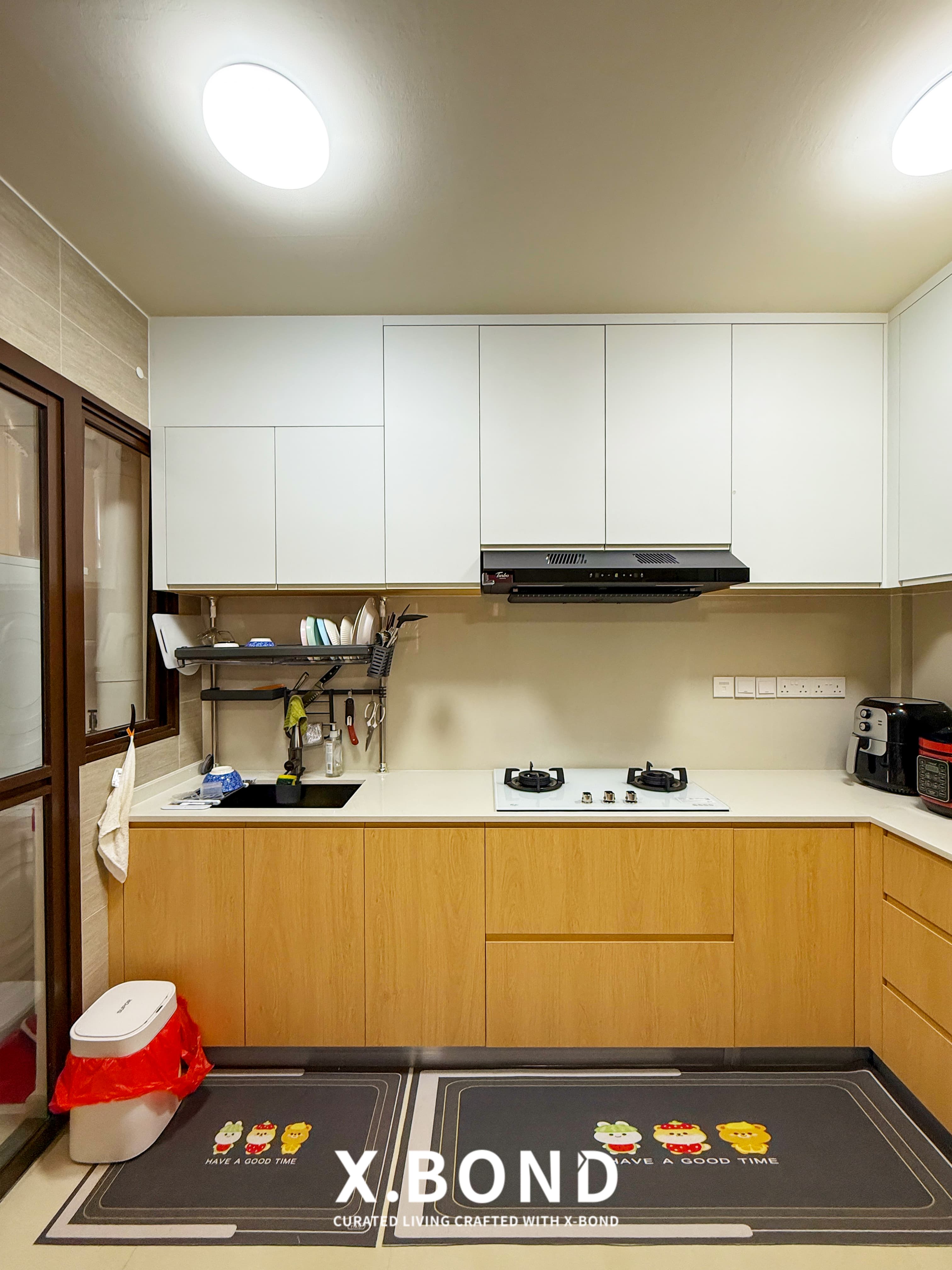Warm & Minimalist Full-House Customization in Circuit Road