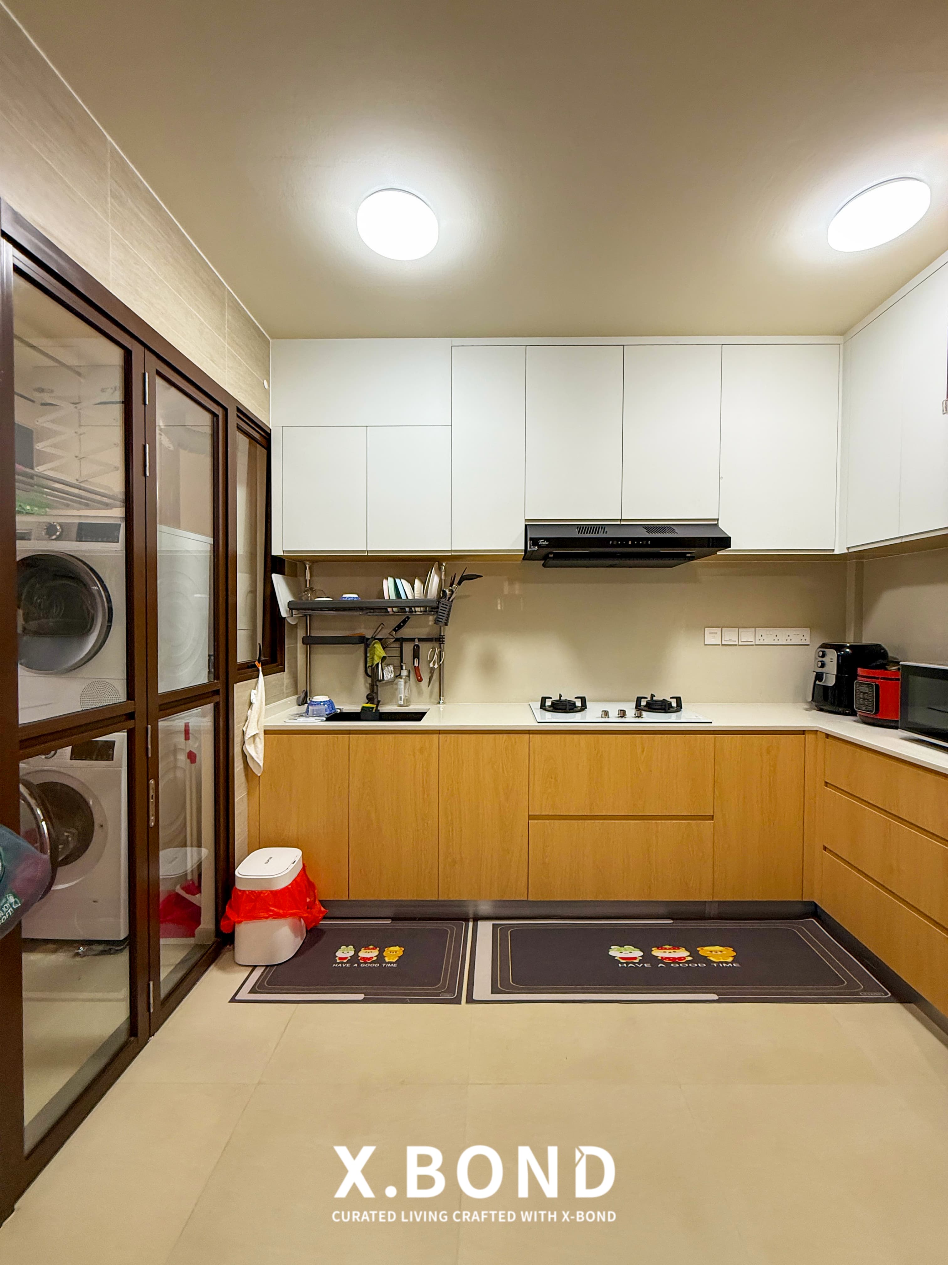 Warm & Minimalist Full-House Customization in Circuit Road