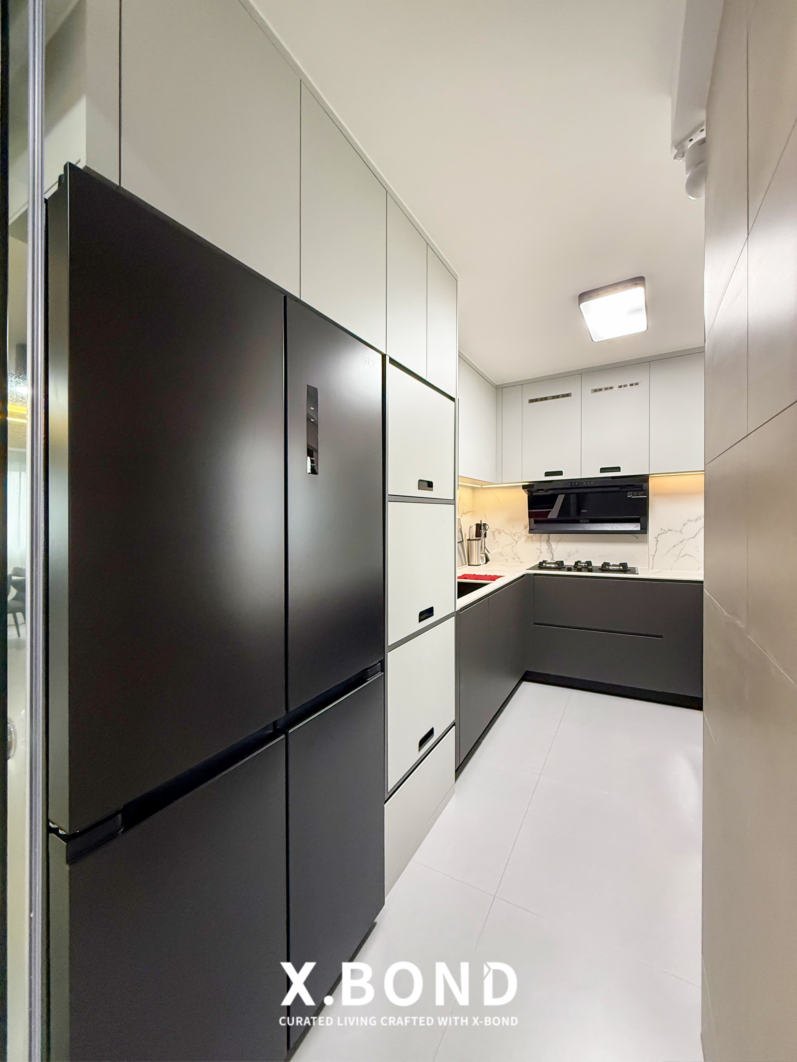 Modern Contemporary Grey-Themed HDB in Kent Ridge