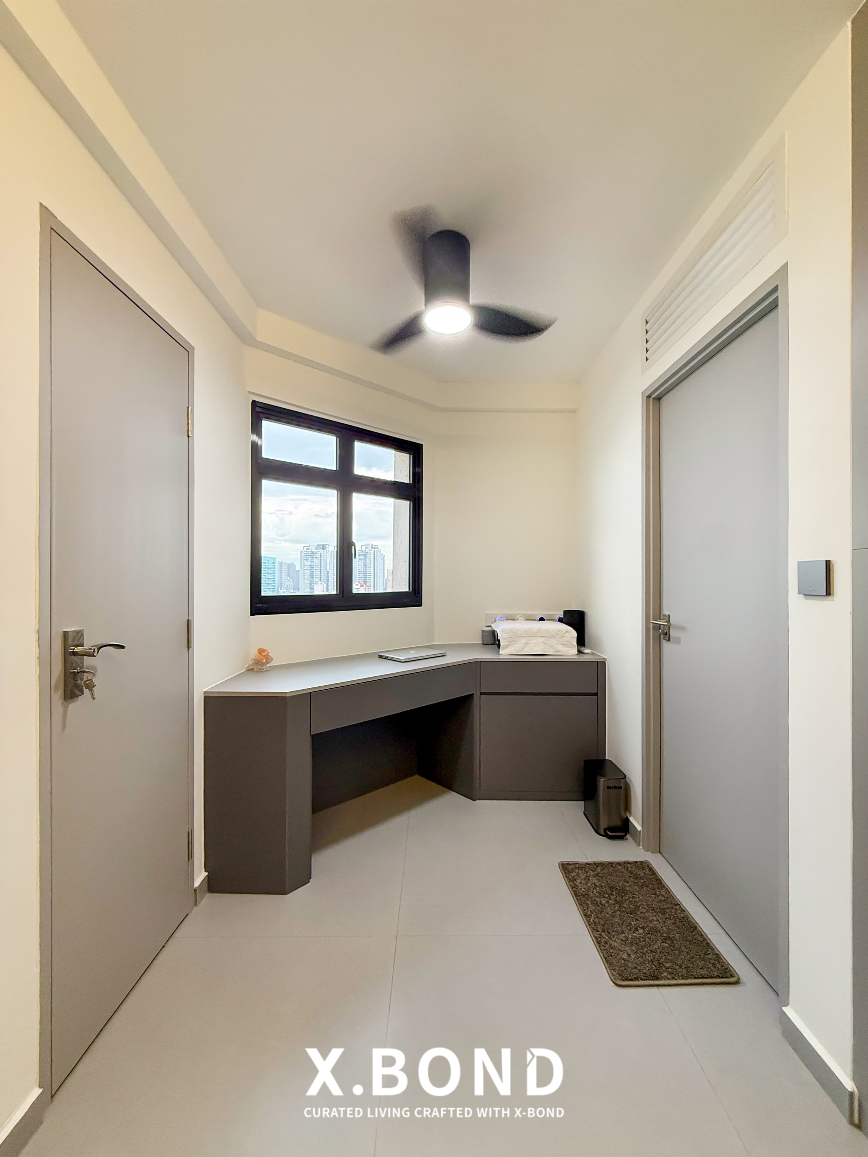 Modern Contemporary Grey-Themed HDB in Kent Ridge