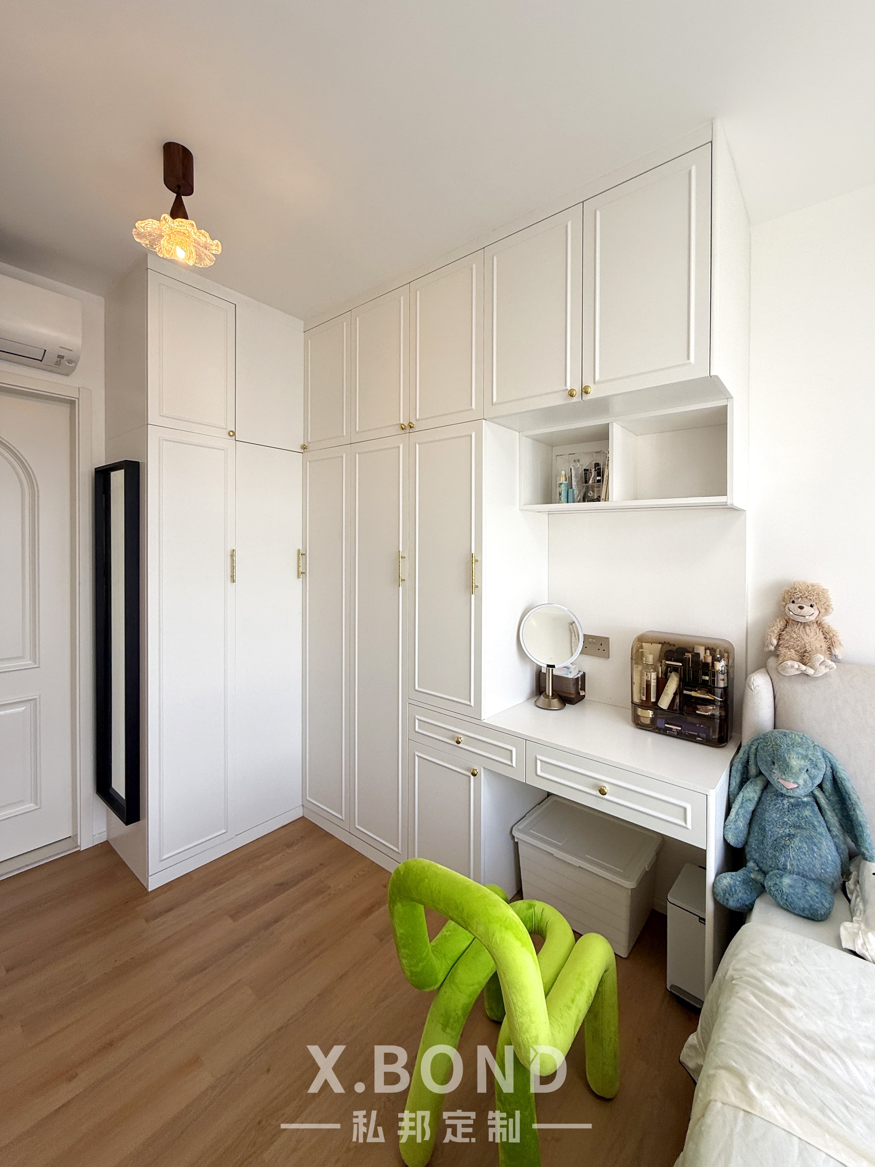 Creamy French Living Space in Tampines