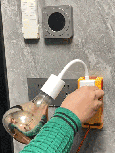 免安裝3秒速熱萬向暖氣燈