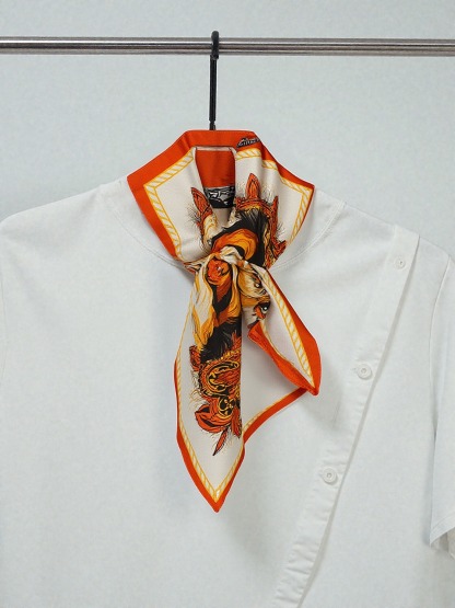 🐶Loyal Heart – Dog Zodiac Silk Scarf