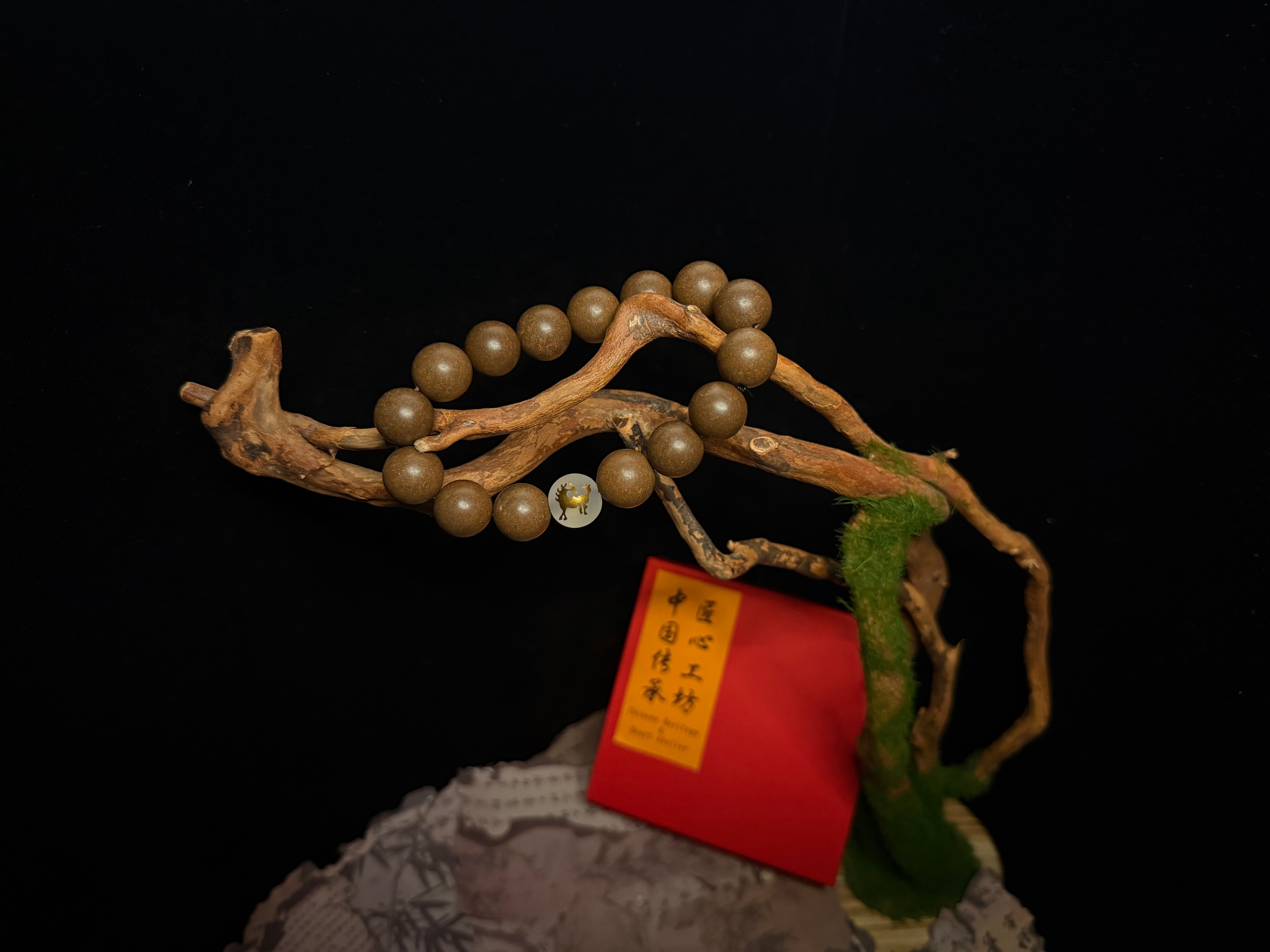 🐴Tibetan Herbal Incense Beads Bracelet – Zodiac Horse Edition