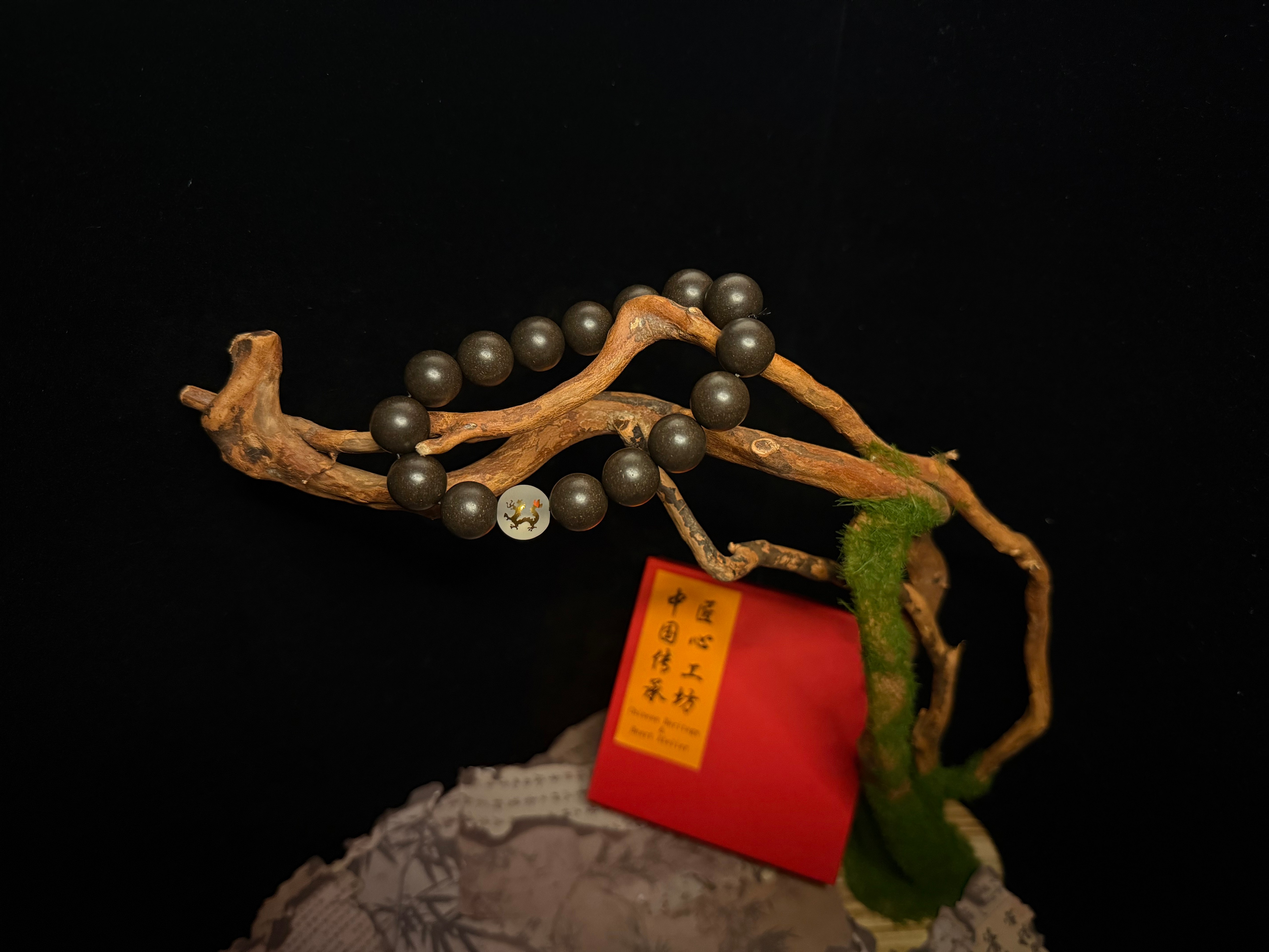 🐉Qianlian Herbal Incense Beads Bracelet – Zodiac Dragon Edition