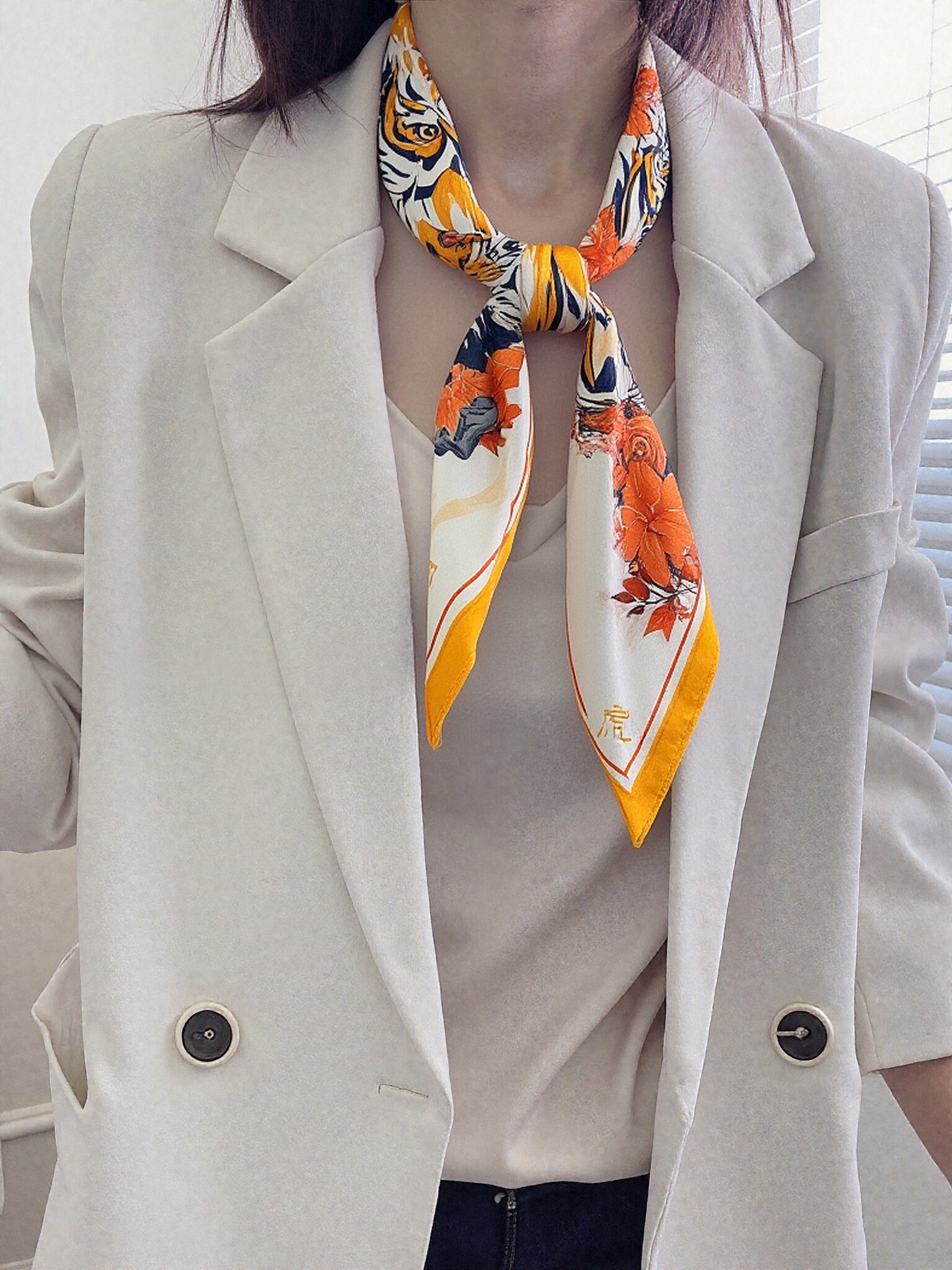 🐯Fearless Bloom – Tiger Zodiac Silk Scarf