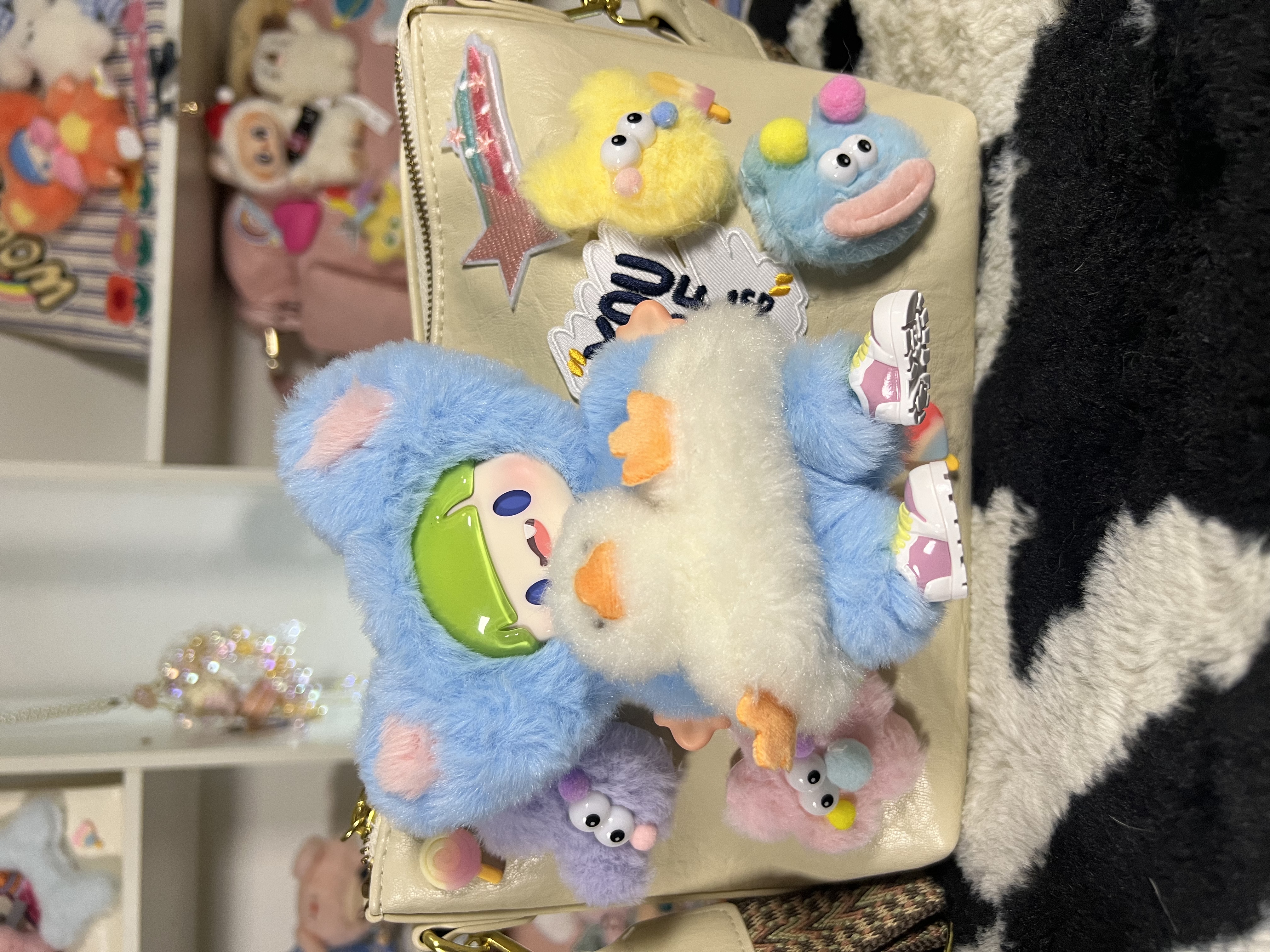 🎒💦 Drift into Cuteness! 💦🎒