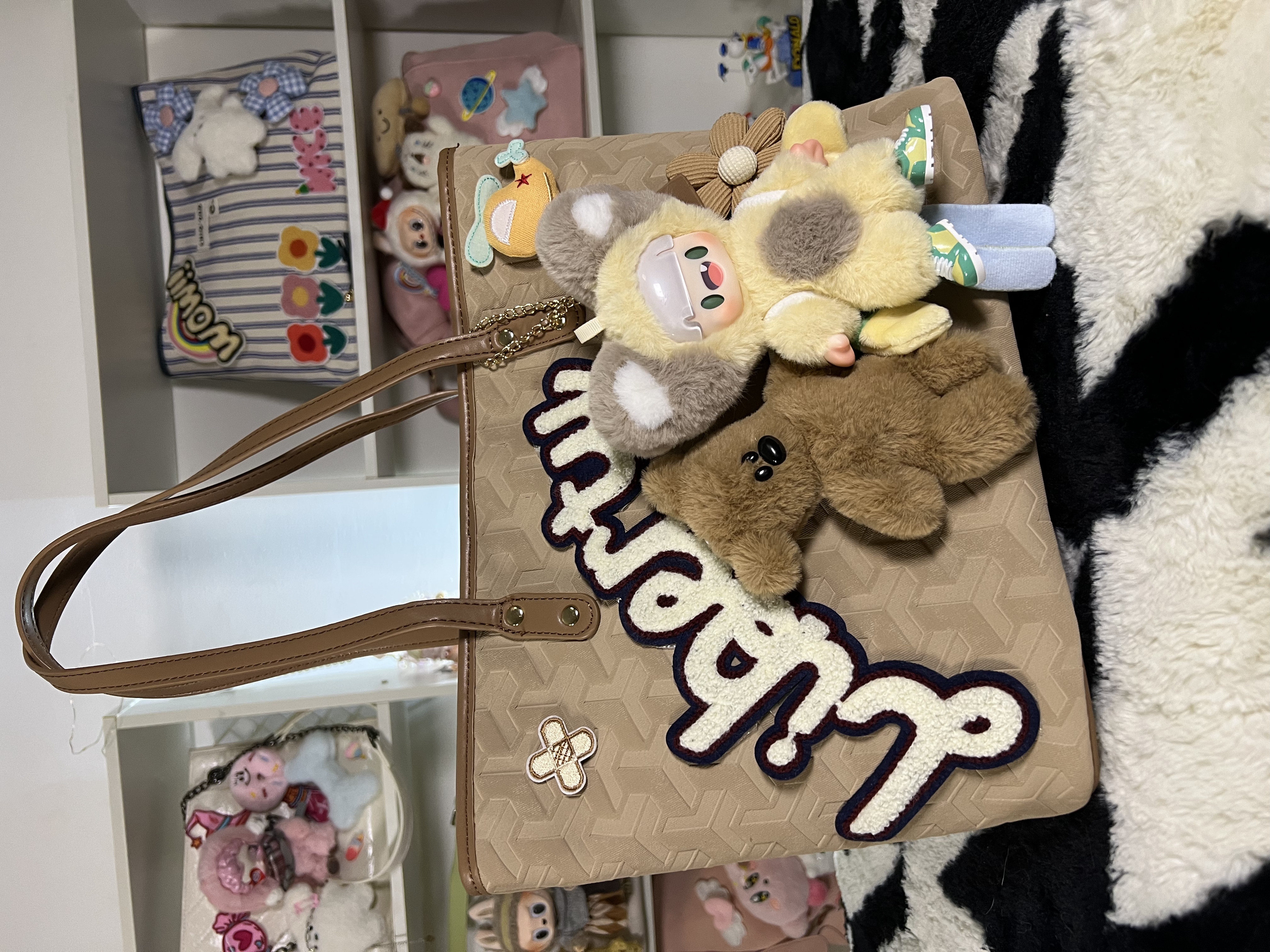 Enjoy Your Weekend | A Dreamy Little Escape