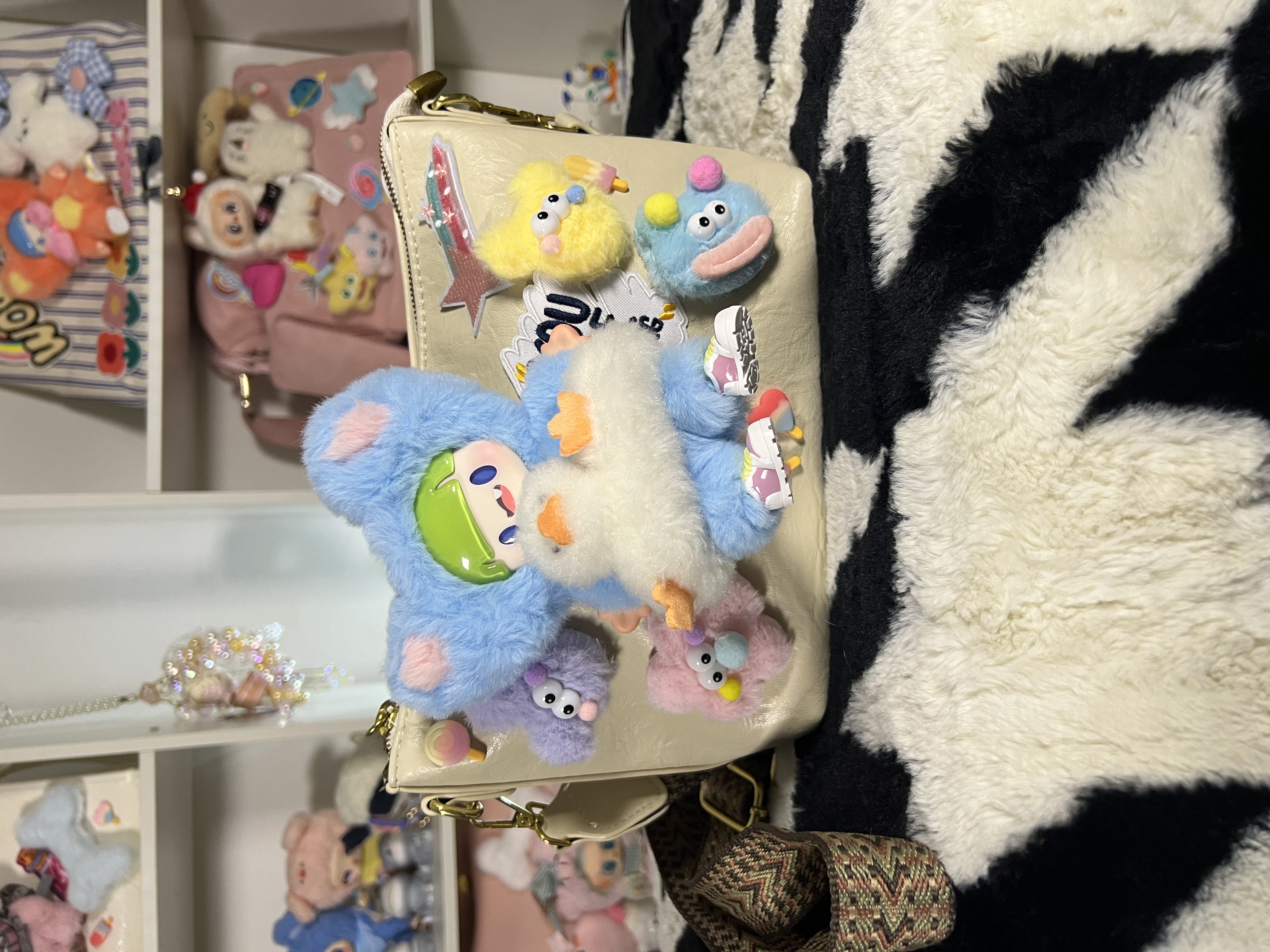 🎒💦 Drift into Cuteness! 💦🎒