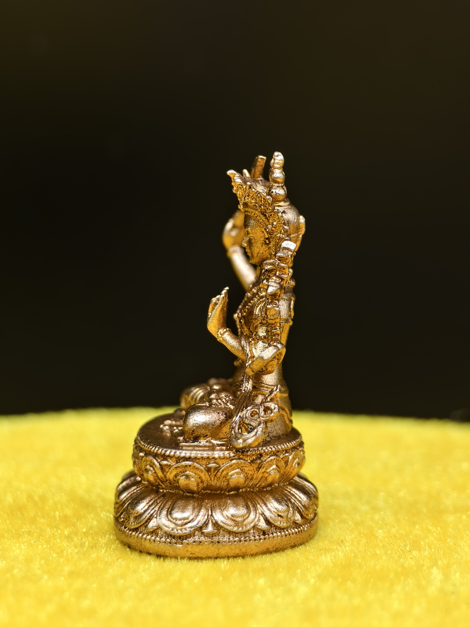 文殊菩薩金身佛像