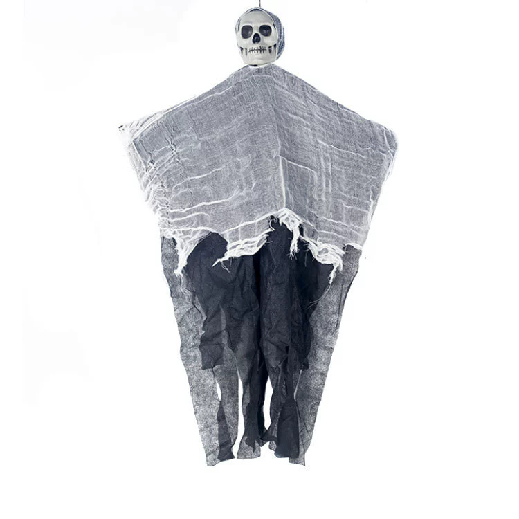 Mini Skull Gauze Hanging Ornament – Small Skeleton Head Pendant with Bloody Mesh Wrap for Halloween Tree, Car & Party Decor