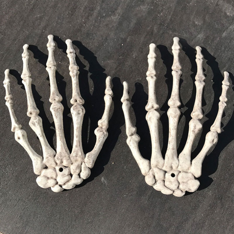 Skeleton Hand – Realistic Bone Hand Claw for Halloween Decor, Party Prop & Haunted House Decoration