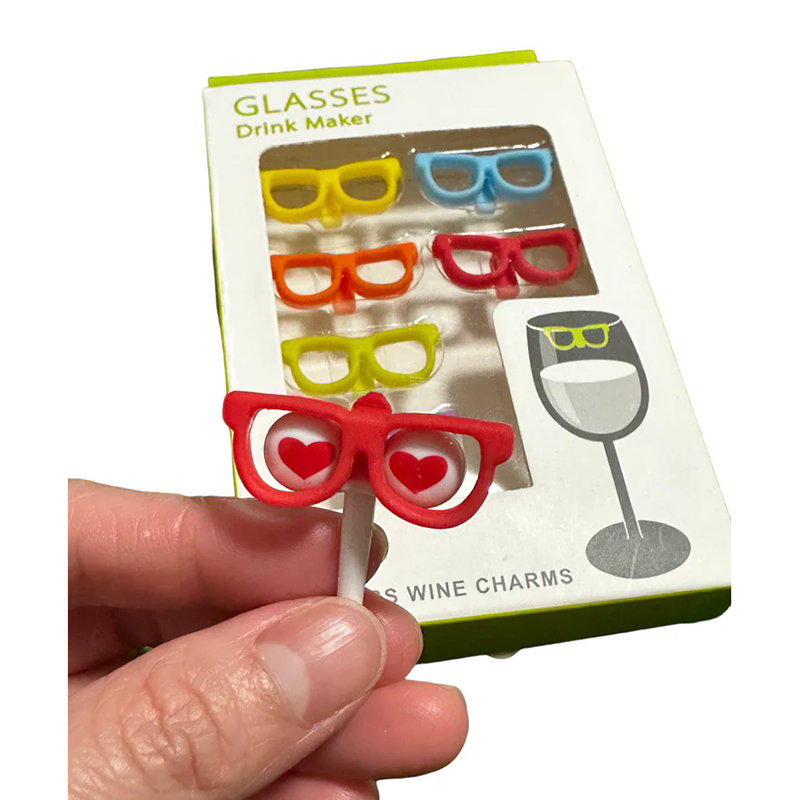 close-up flexible silicone mini sunglasses wine charm clip structure color detail