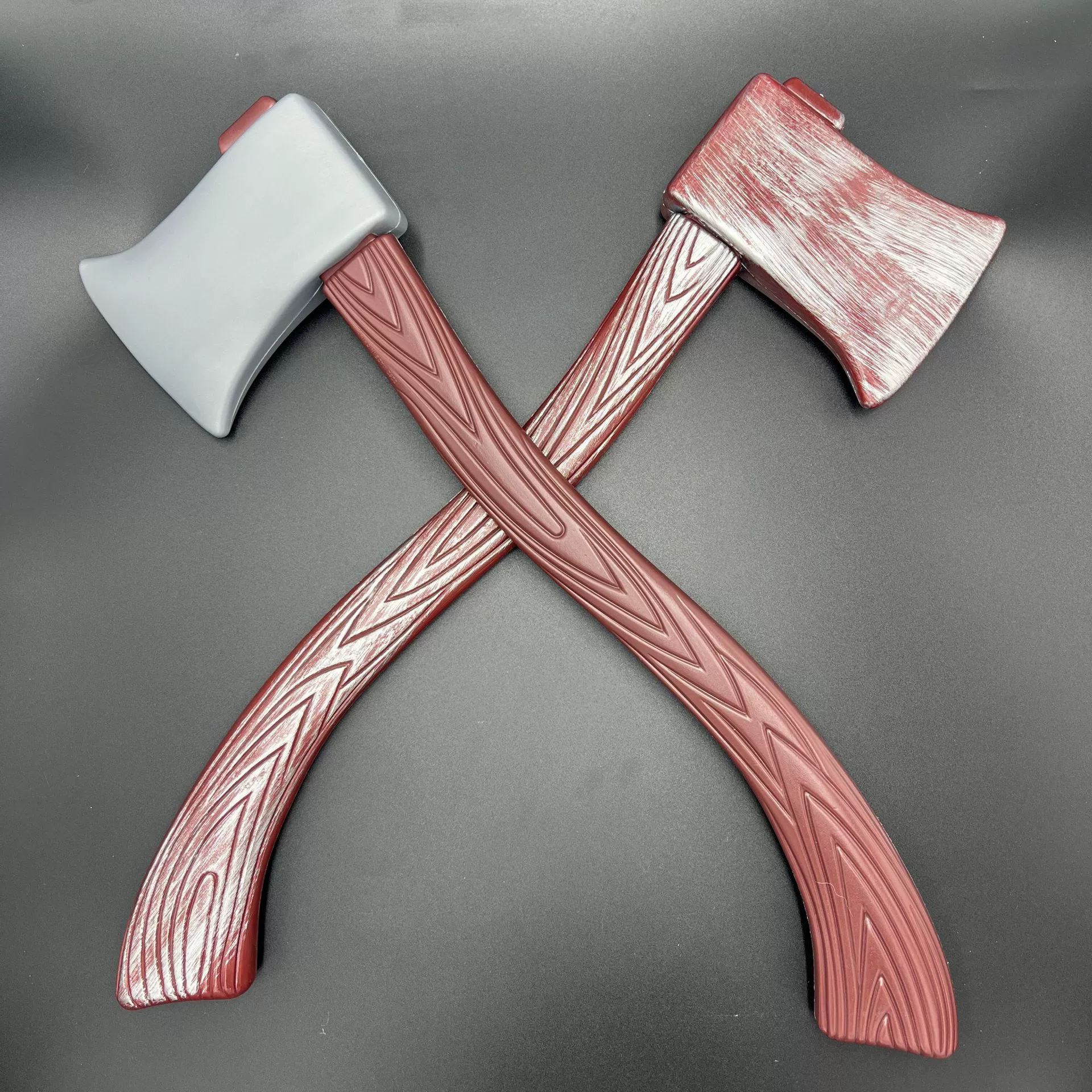 Halloween Axe Prop – Bloody Battle Axe Weapon for Viking Zombie Costume Party Decoration