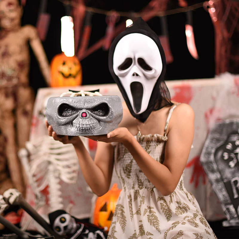 Electric Ghost Hand Candy Bowl – Motorized Animated Skeleton Hand Reaching for Candy for Halloween Party & Trick or Treat