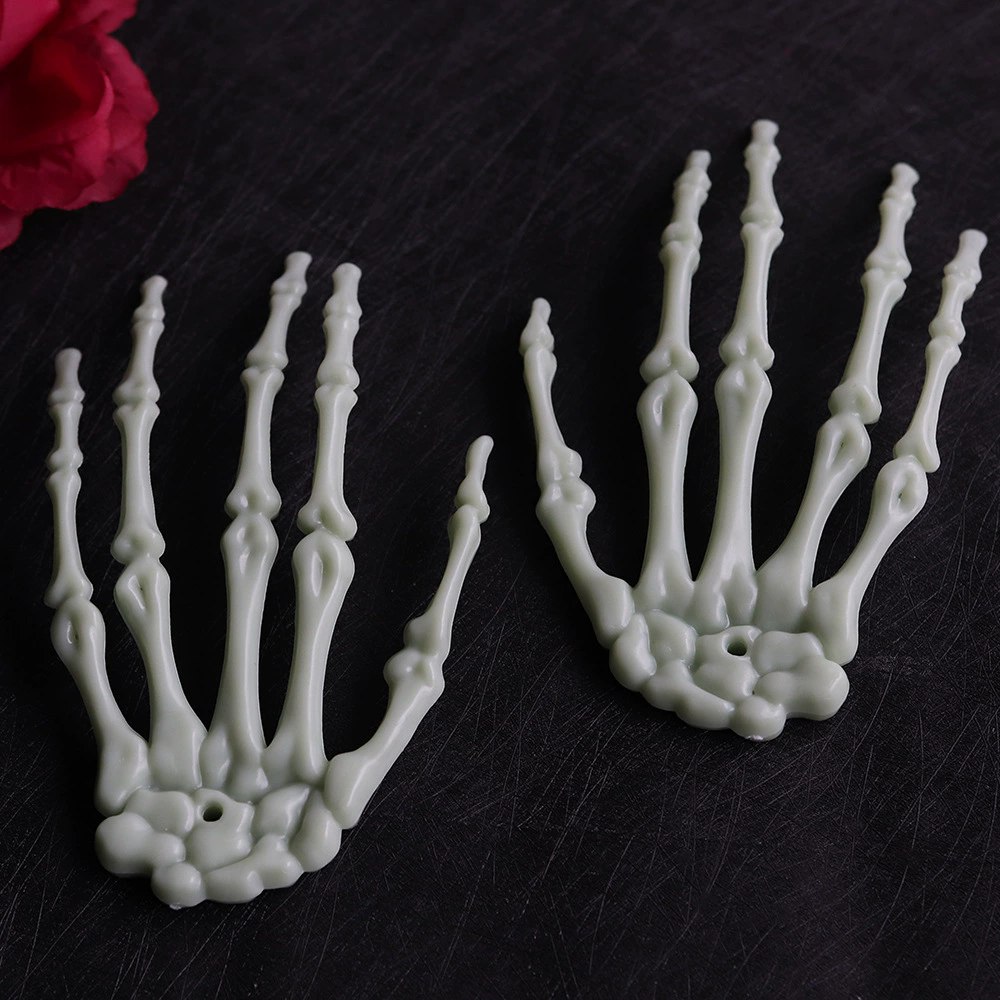 Halloween Skeleton Hand – Lifelike Bone Hand Claw for Home Decoration Party Prop