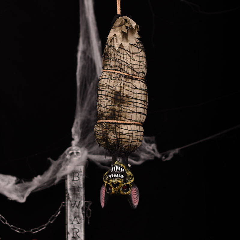 Giant Hanging Mummy Ghost – Wrapped Corpse with Tattered Shroud for Haunted House & Halloween Yard Decor
