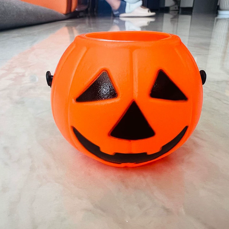 Halloween Pumpkin Bucket – Plastic Jack O Lantern Candy Pail for Kids Trick or Treat