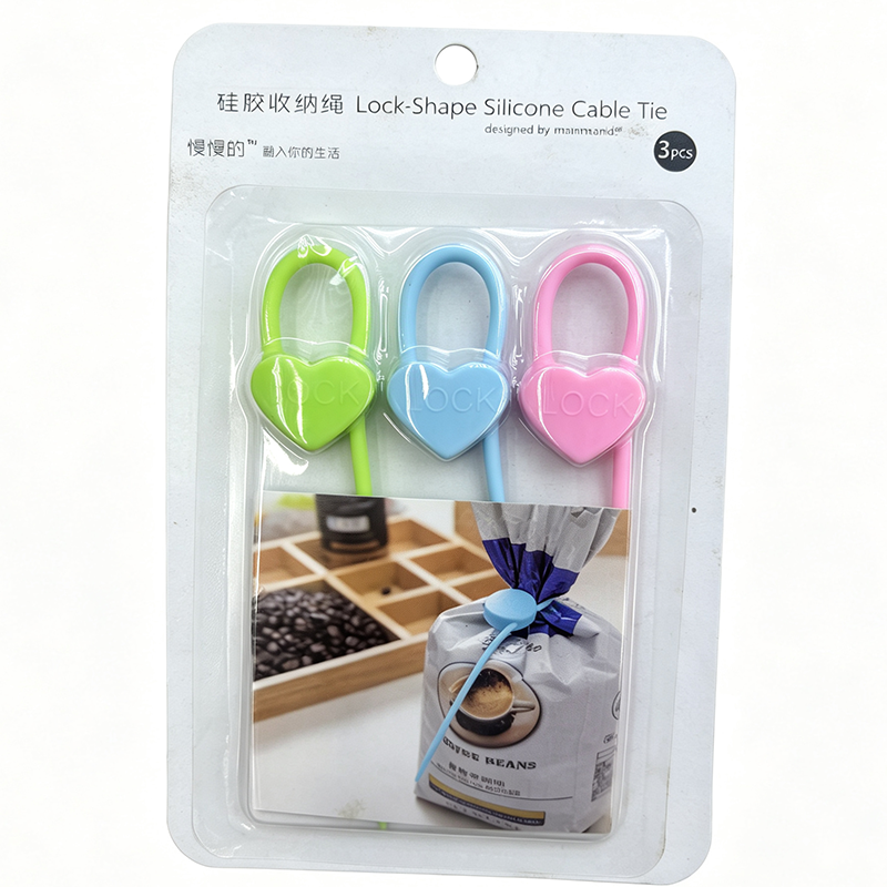 3pcs heart lock silicone cable tie retail hang card white background product shot