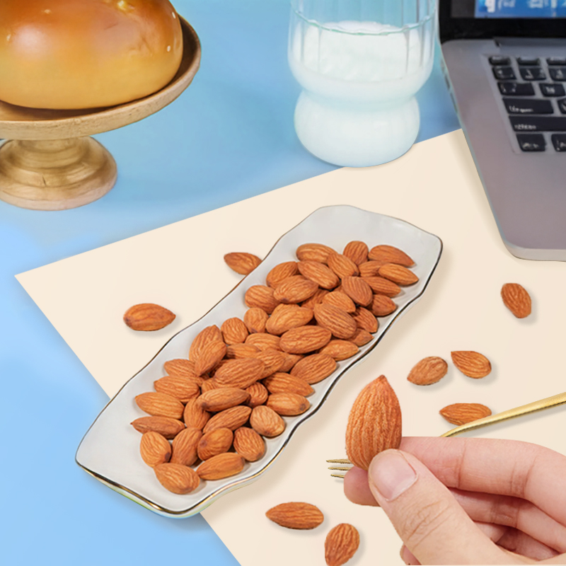 Mr. Squirrel® Milk-Scented Roasted Almonds